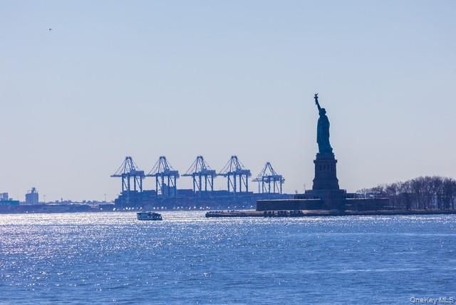 Condo Rector  Manhattan, NY 10280, MLS-969882-2