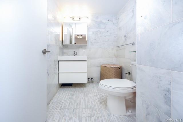 Condo Rector  Manhattan, NY 10280, MLS-969882-4