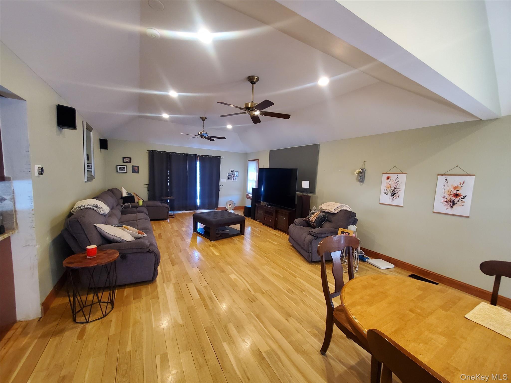 Single Family Fawn  Suffolk County, NY 11720, MLS-969884-10