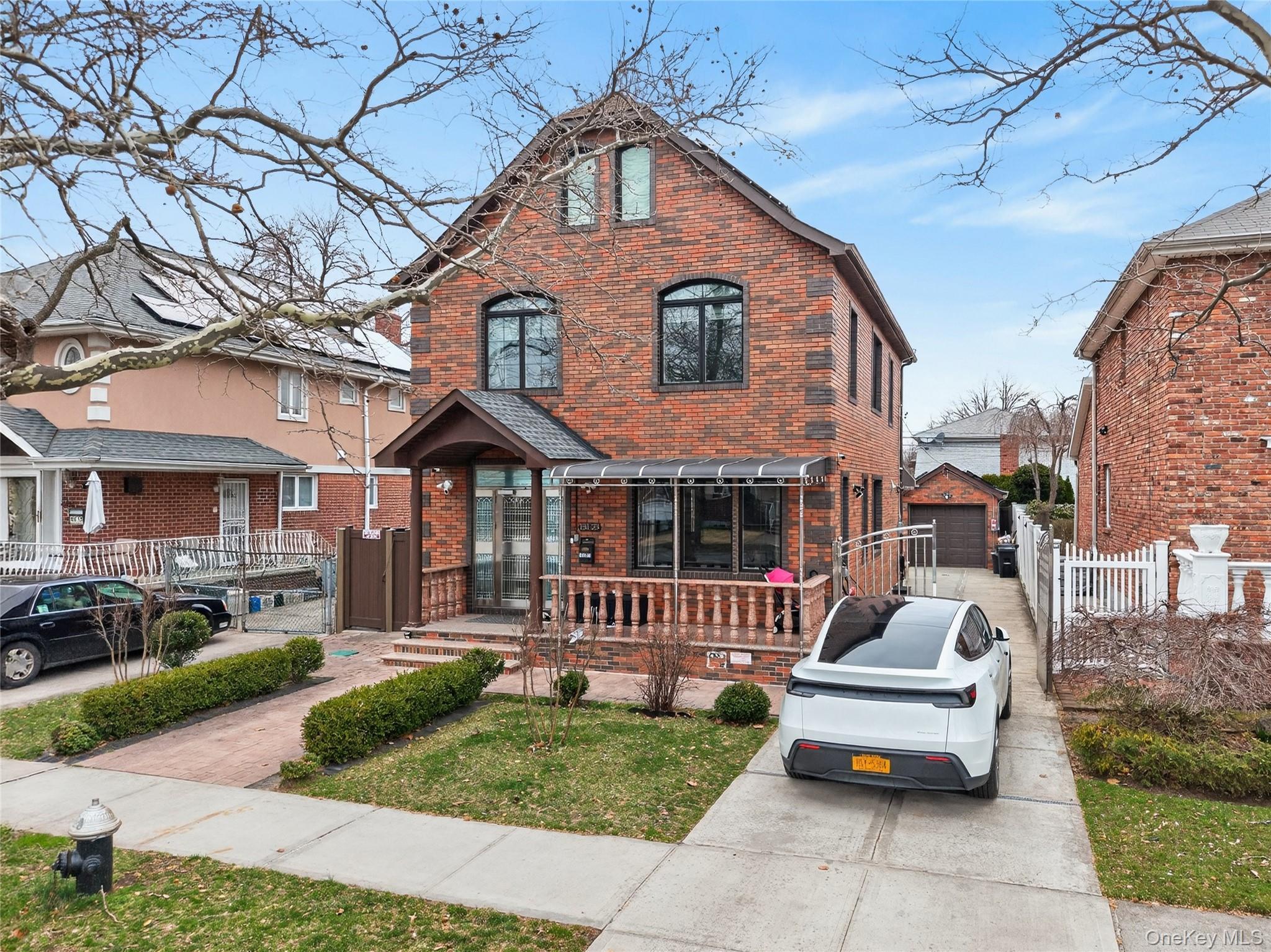 Single Family 26th  Queens, NY 11354, MLS-969888-2