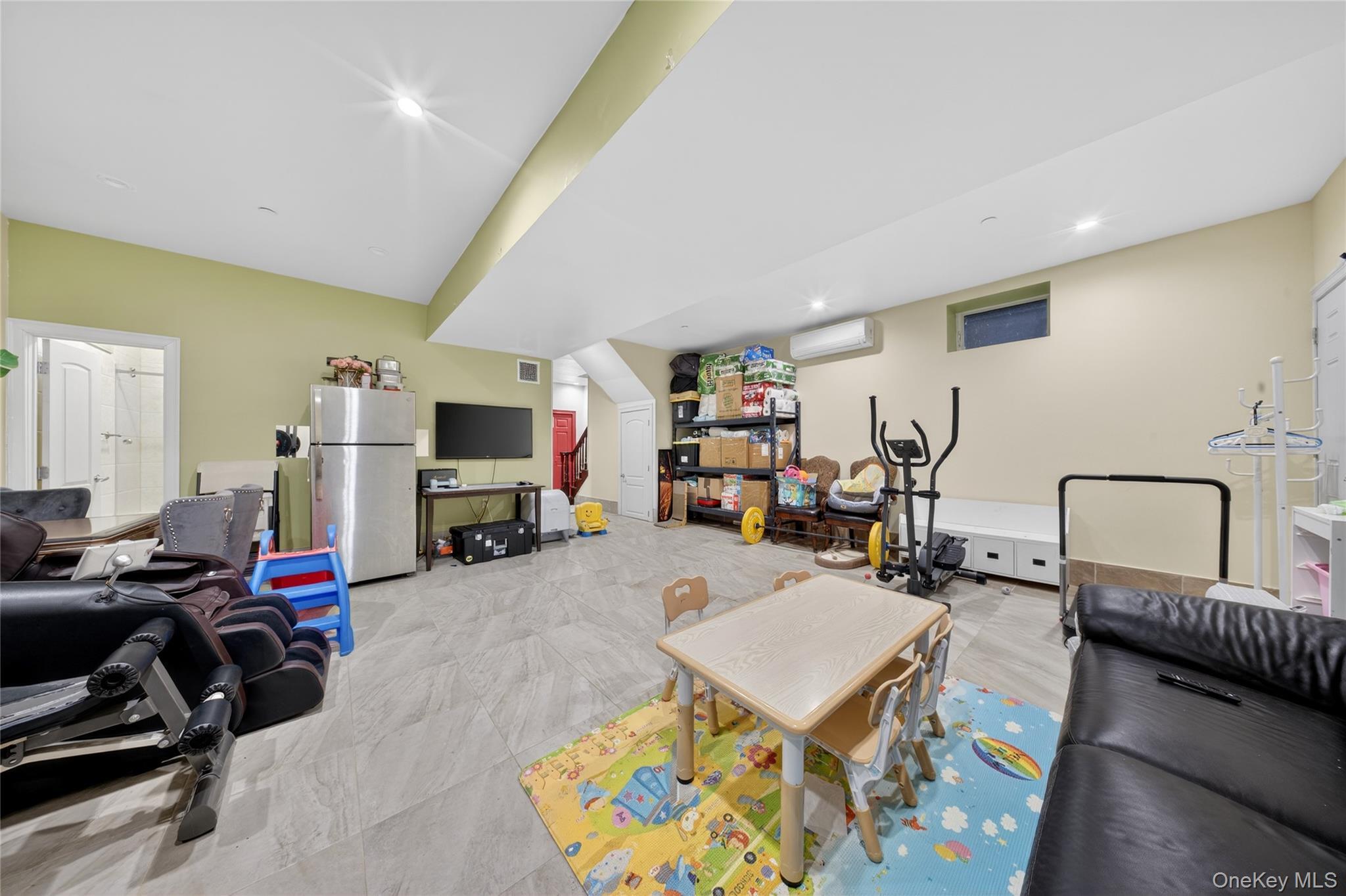 Single Family 26th  Queens, NY 11354, MLS-969888-34