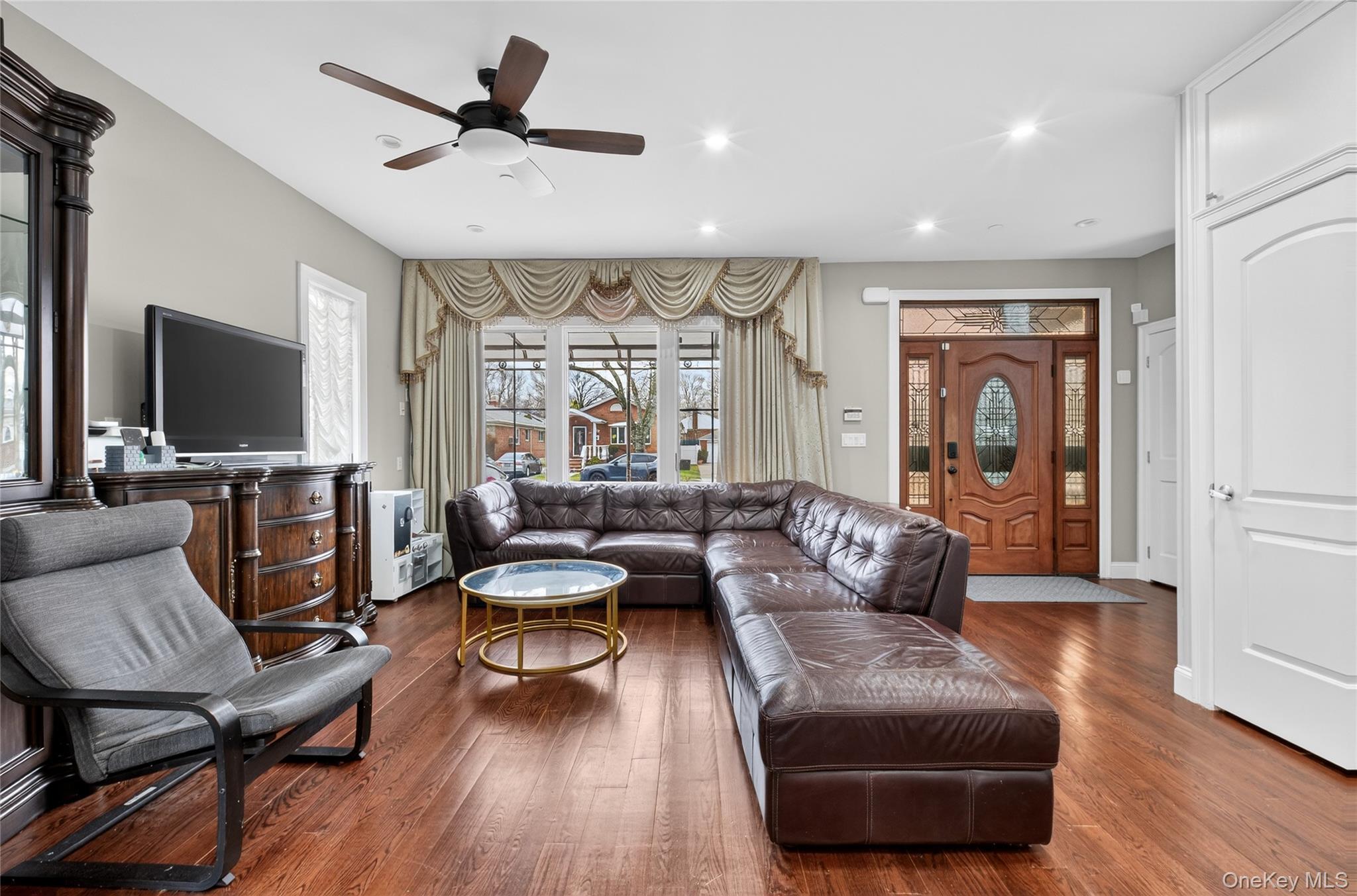 Single Family 26th  Queens, NY 11354, MLS-969888-6