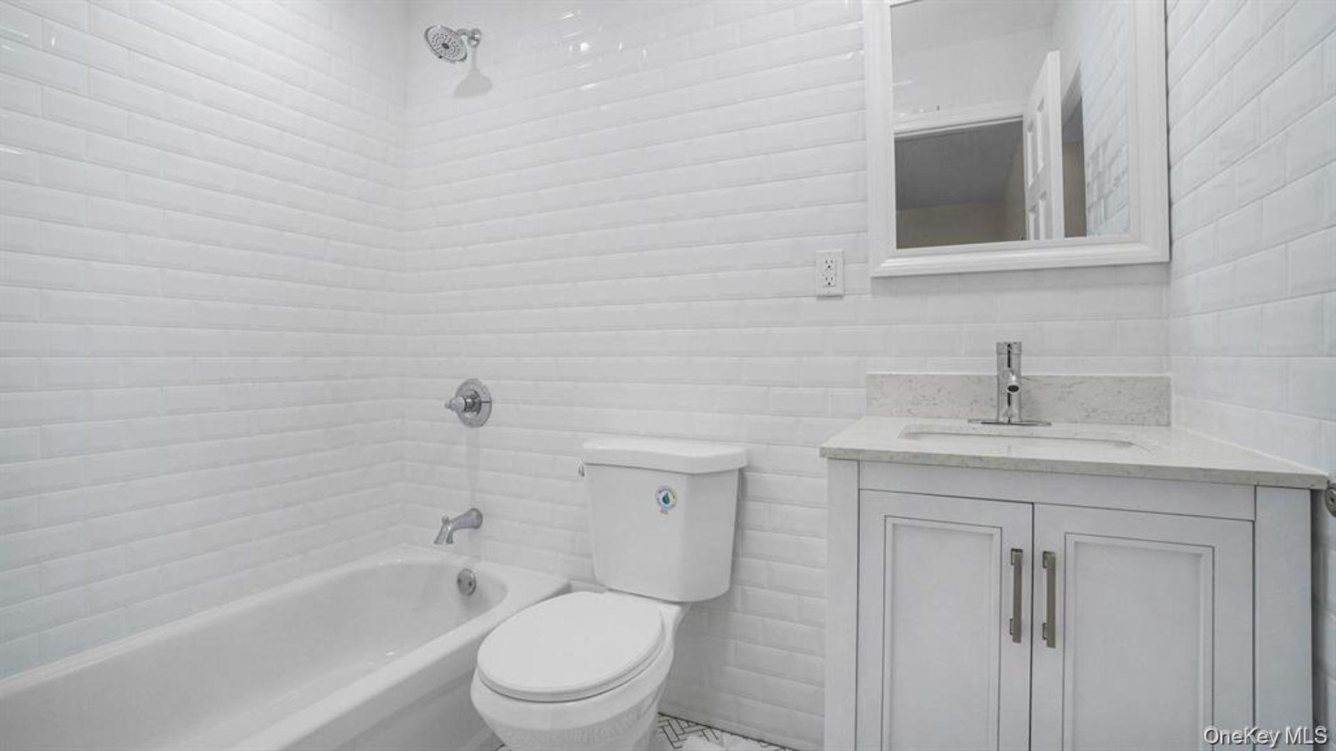 Single Family 229th  Bronx, NY 10466, MLS-969897-20