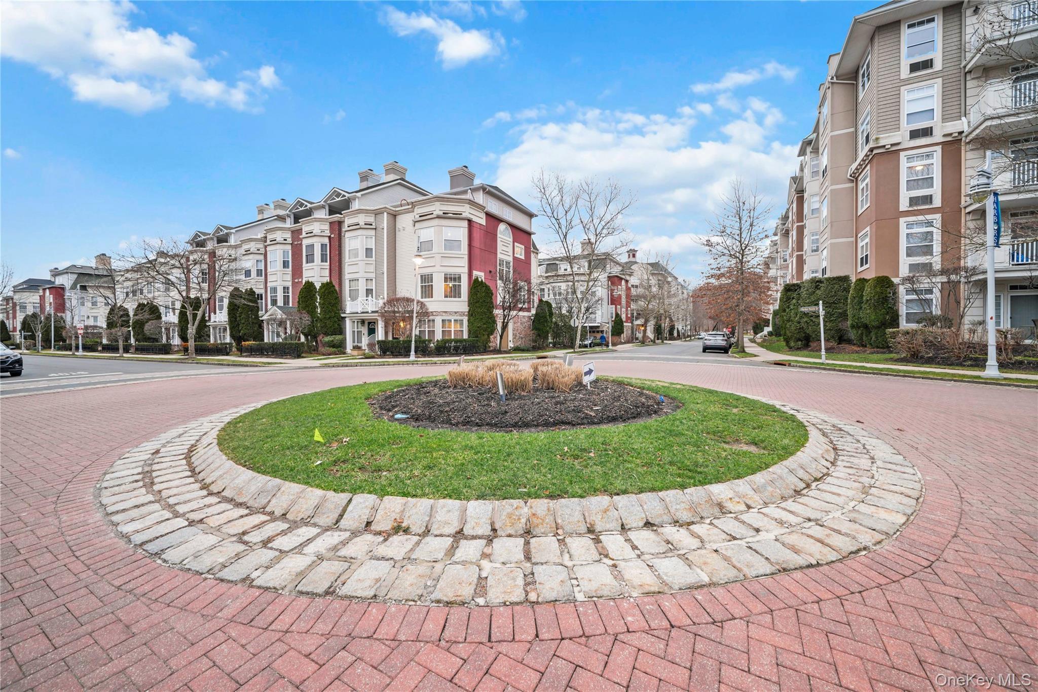 Condo Harbor Pointe  Rockland County, NY 10927, MLS-969903-2