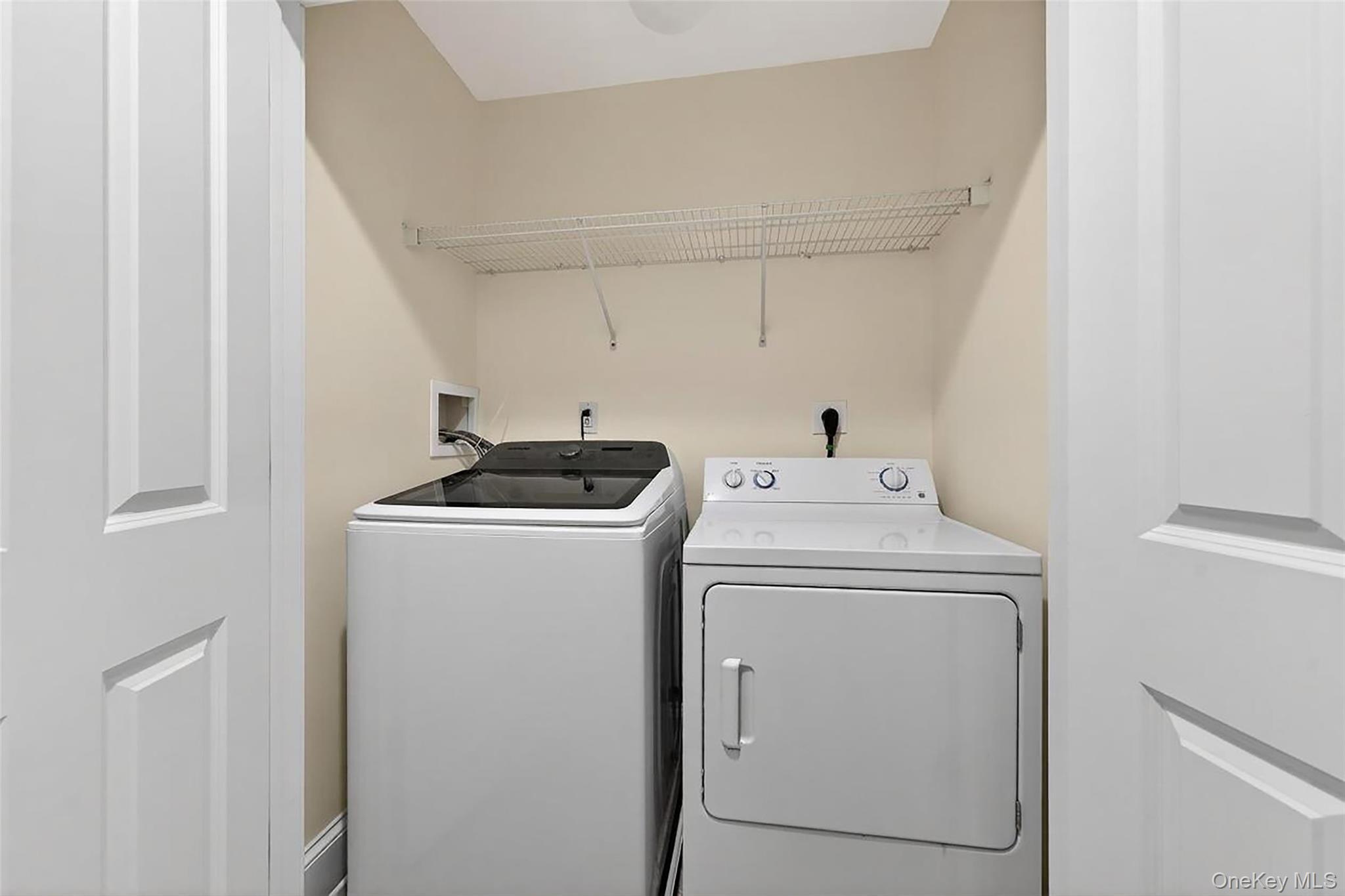 Condo Harbor Pointe  Rockland County, NY 10927, MLS-969903-25