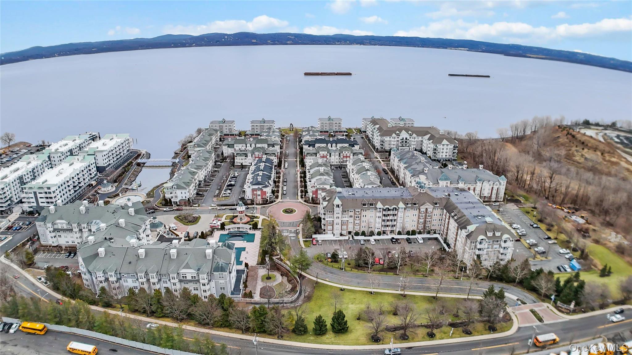 Condo Harbor Pointe  Rockland County, NY 10927, MLS-969903-50