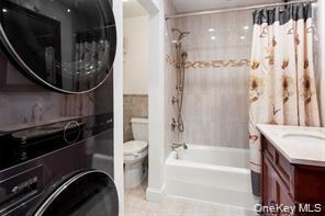 Coop Canterbury  Nassau County, NY 11021, MLS-969905-21