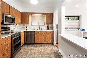 Coop Canterbury  Nassau County, NY 11021, MLS-969905-8