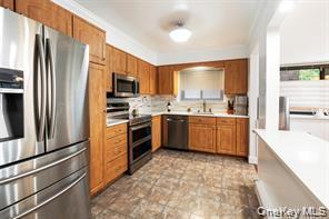 Coop Canterbury  Nassau County, NY 11021, MLS-969905-9