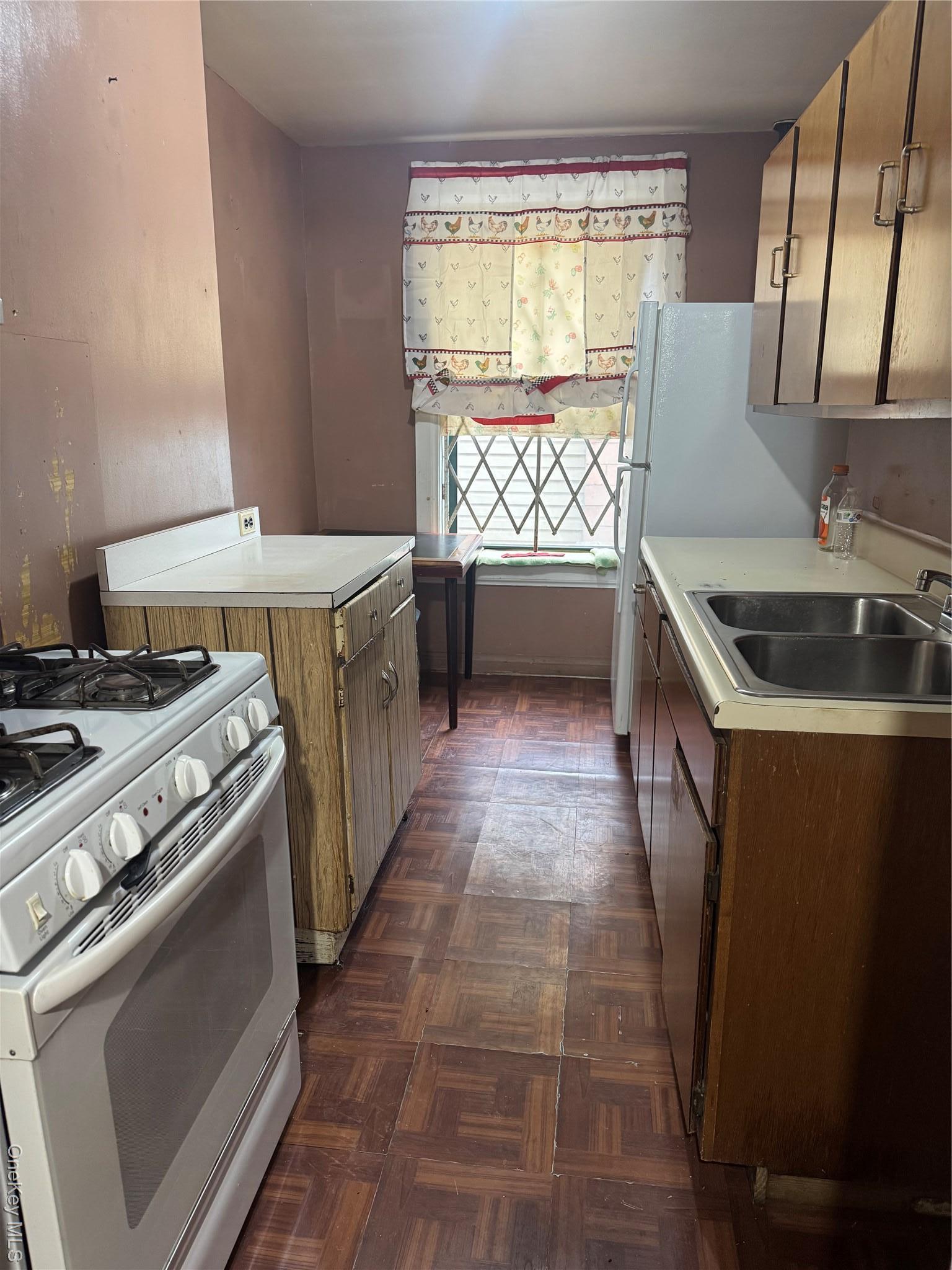 Coop 159th  Bronx, NY 10451, MLS-969907-12