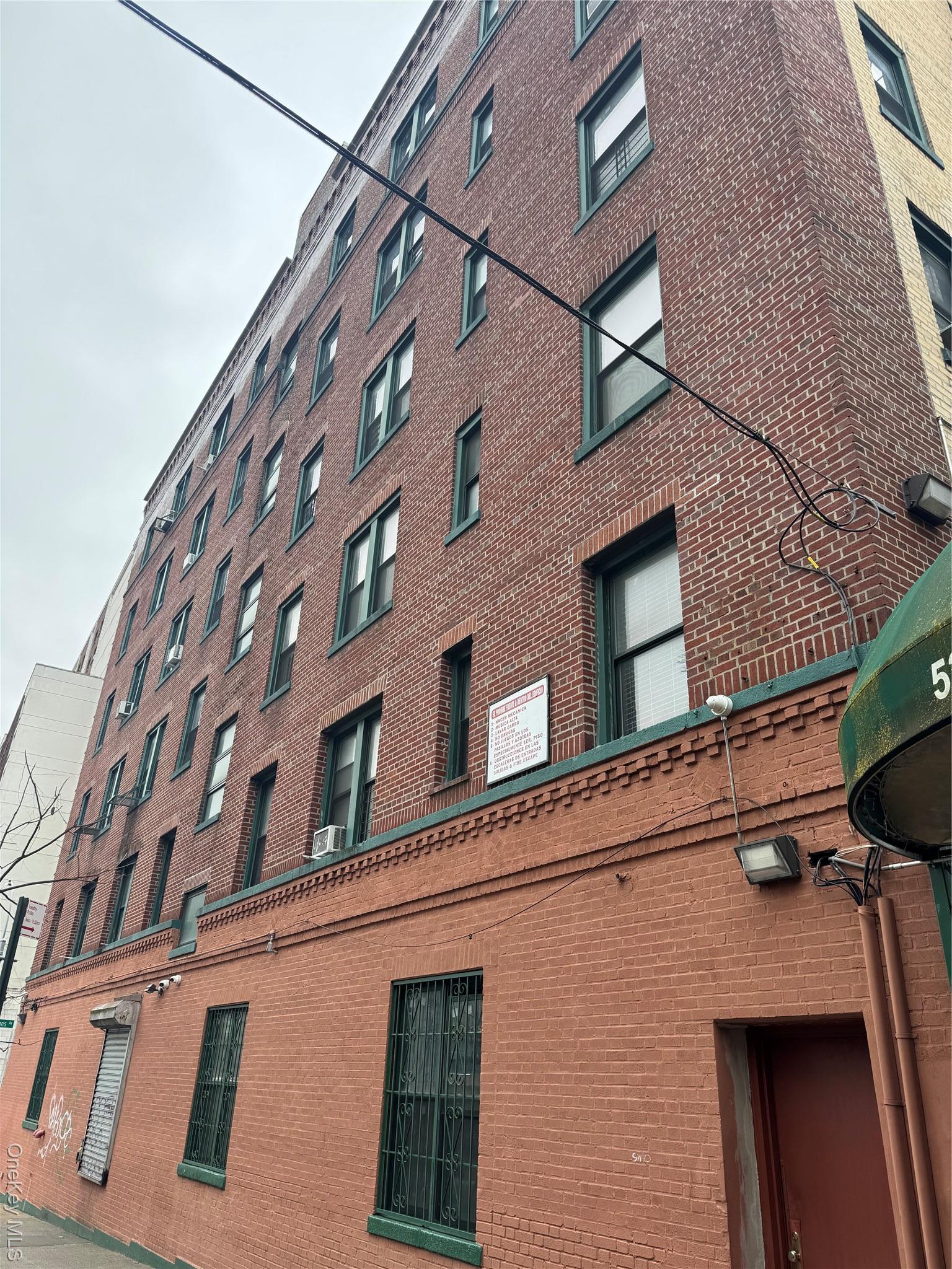 Coop 159th  Bronx, NY 10451, MLS-969907-4