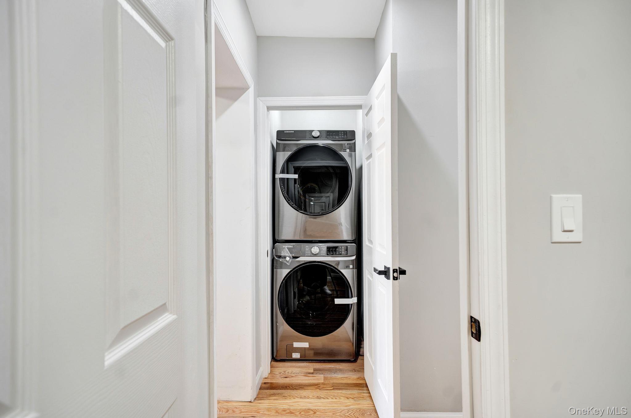 Single Family 200th  Queens, NY 11412, MLS-969919-10