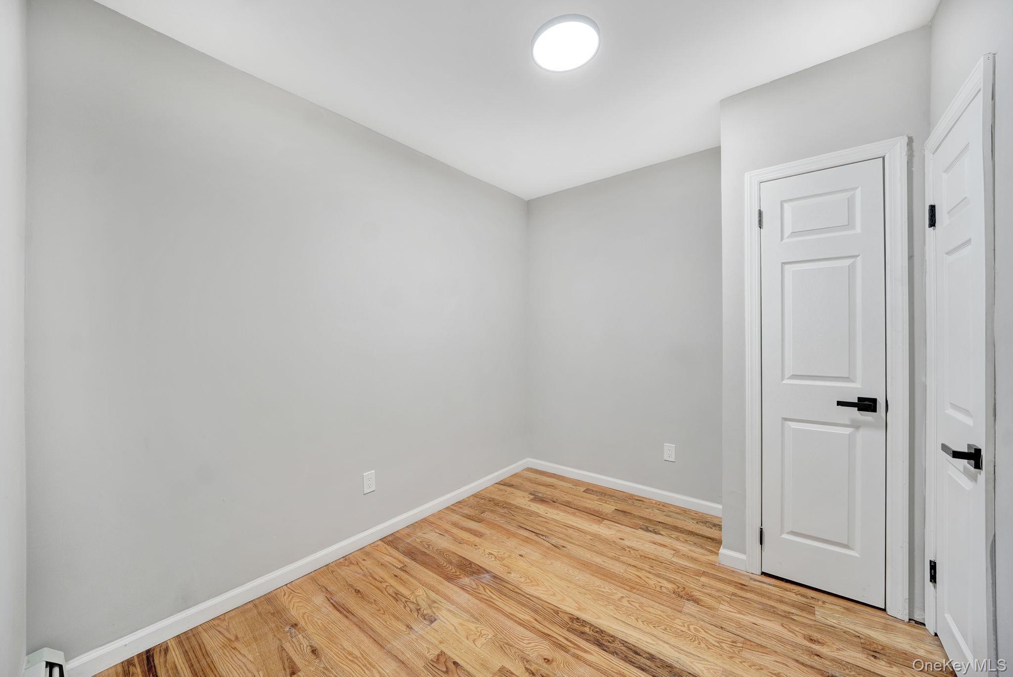 Single Family 200th  Queens, NY 11412, MLS-969919-7