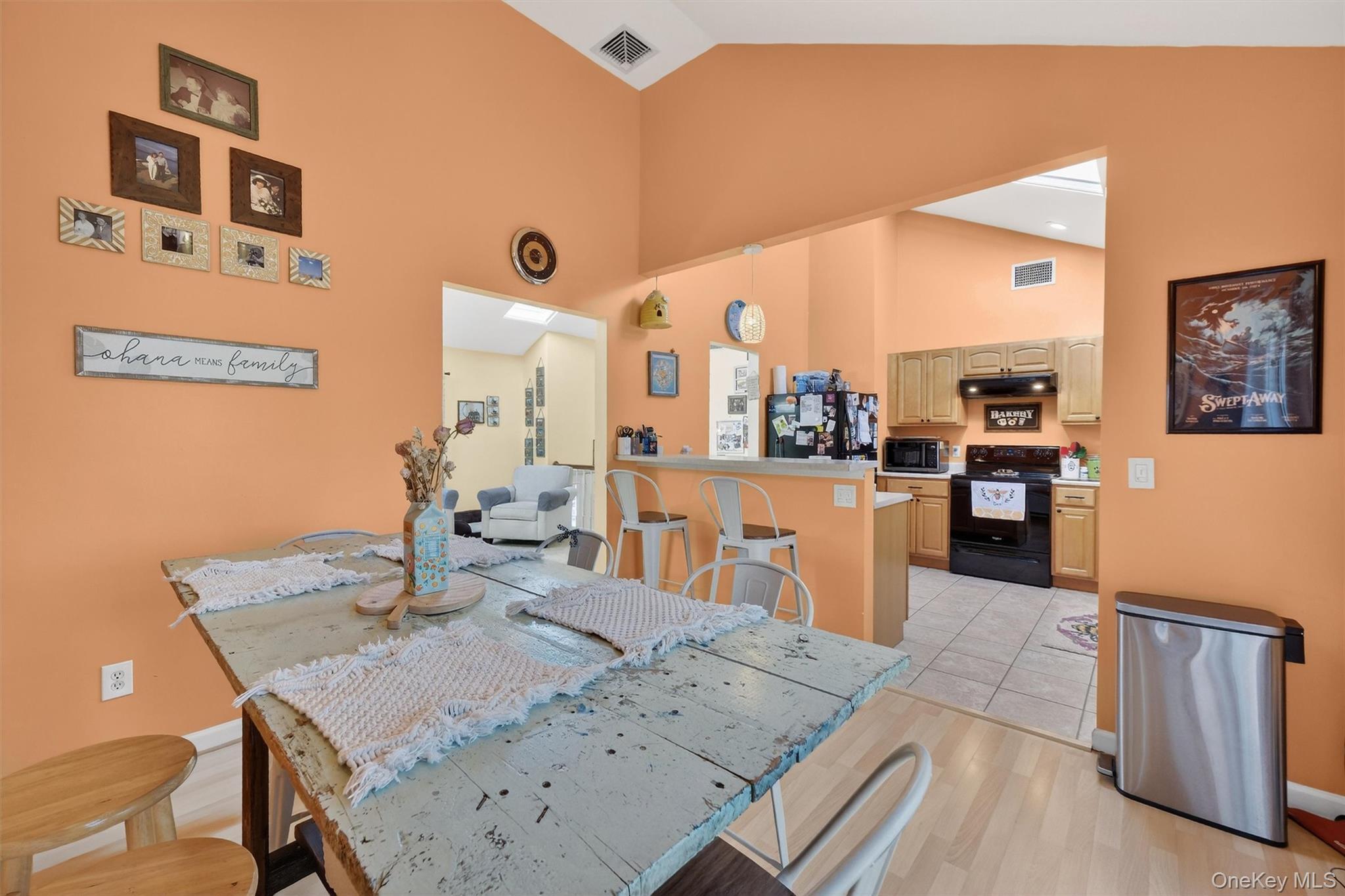 Single Family Timberline  Dutchess County, NY 12603, MLS-969936-11