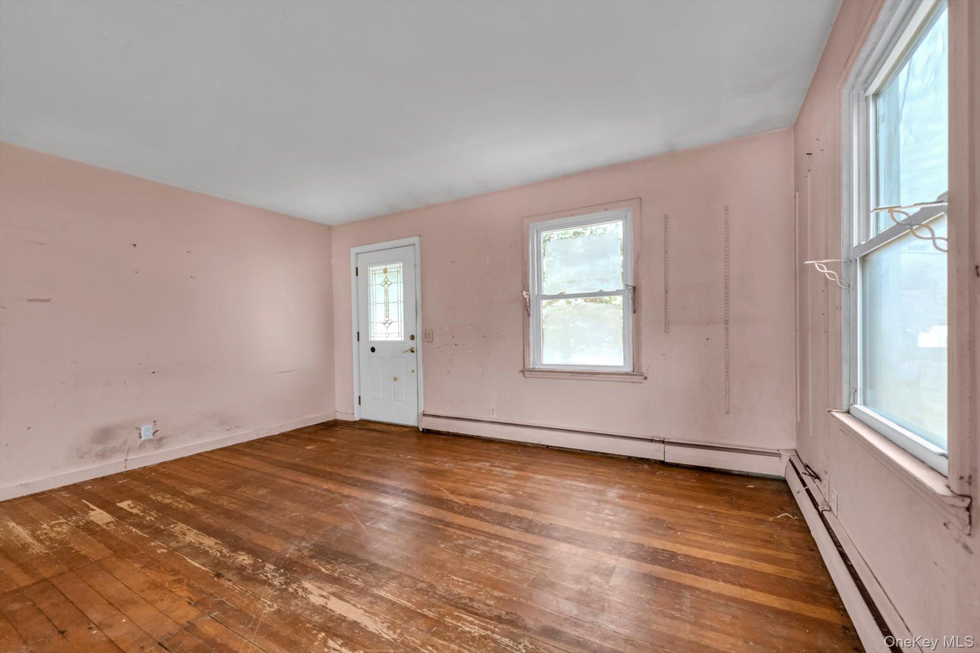 Single Family Garfield  Suffolk County, NY 11731, MLS-969944-3