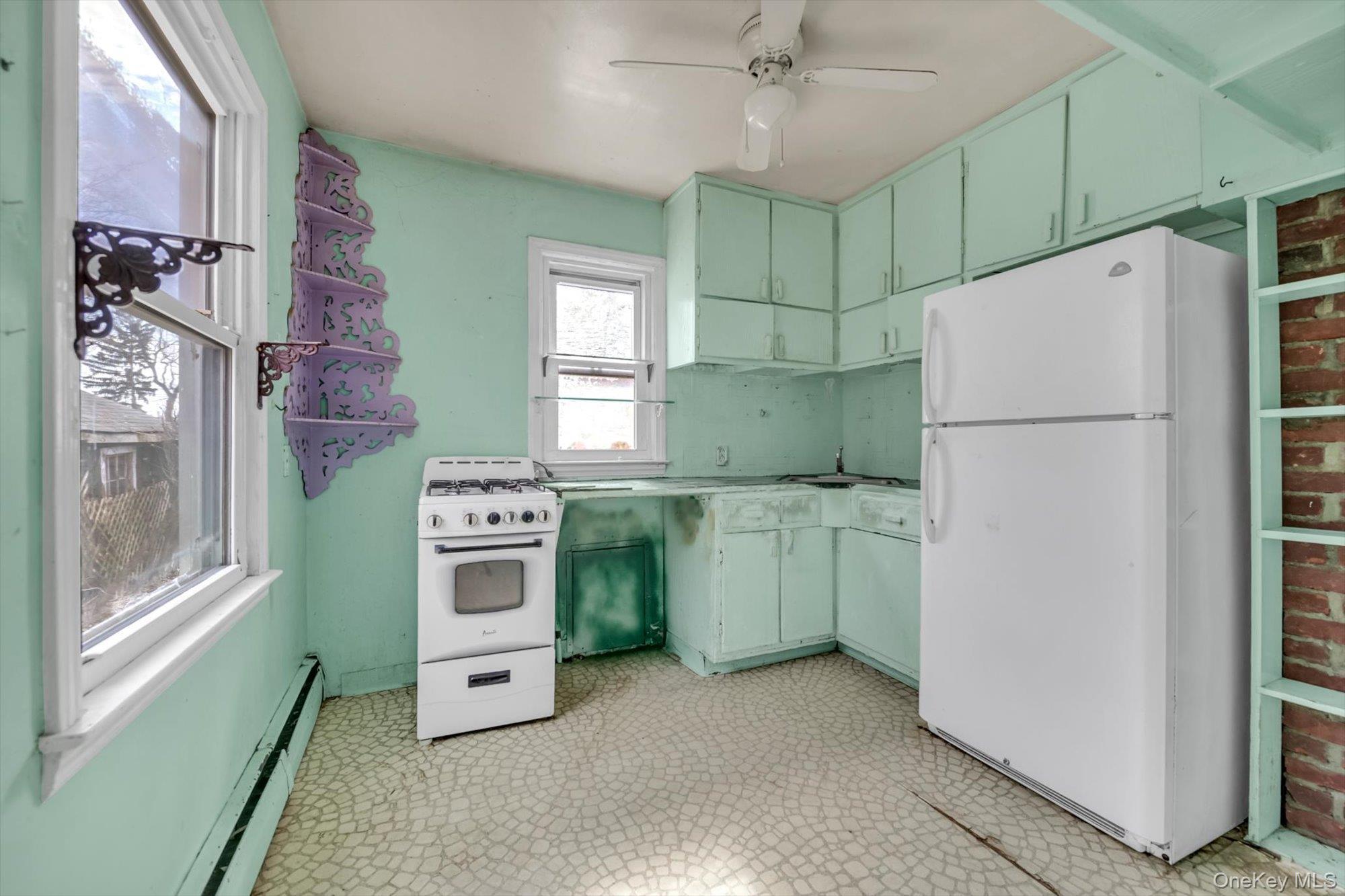 Single Family Garfield  Suffolk County, NY 11731, MLS-969944-6
