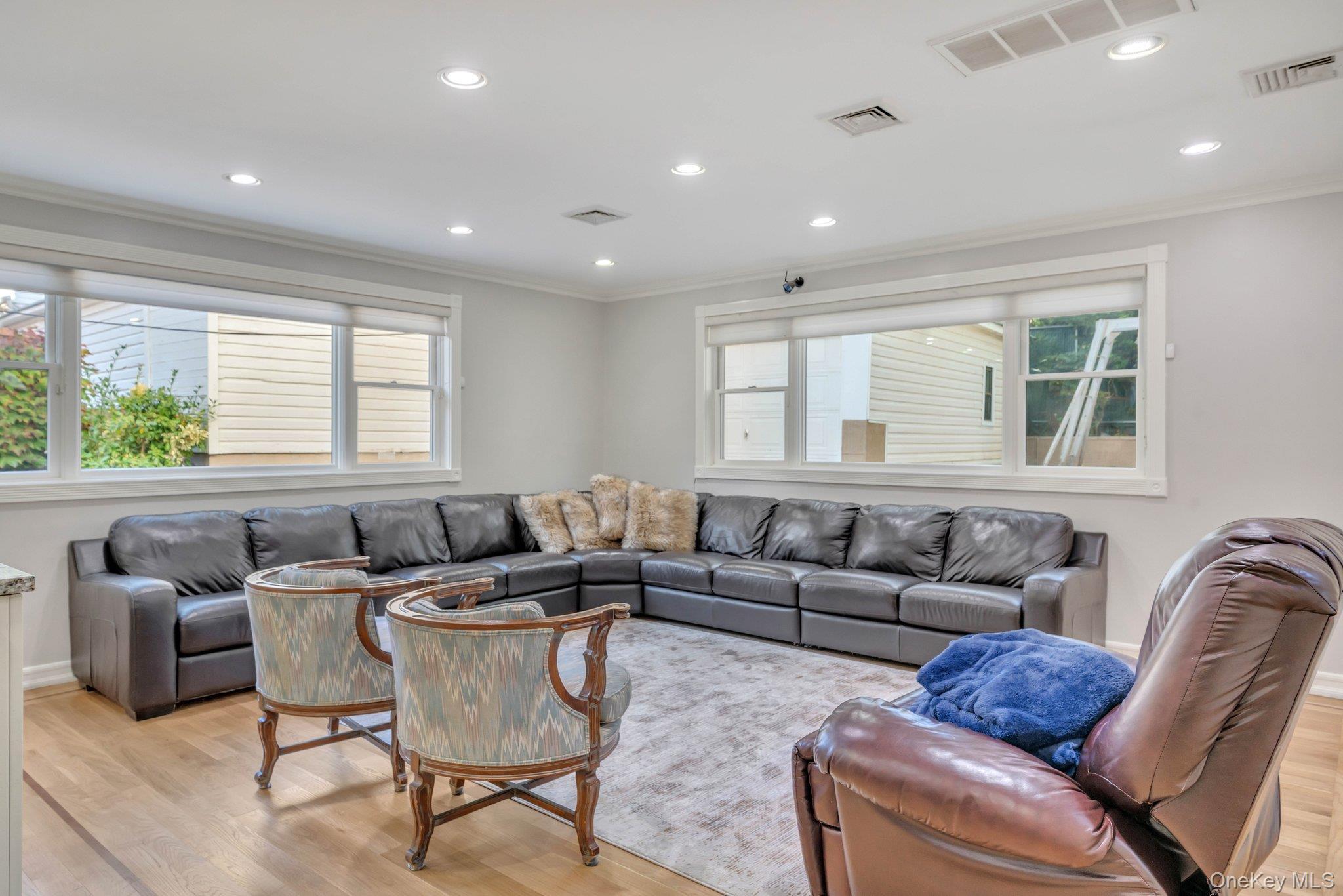 Single Family Metropolitan  Queens, NY 11415, MLS-969952-21