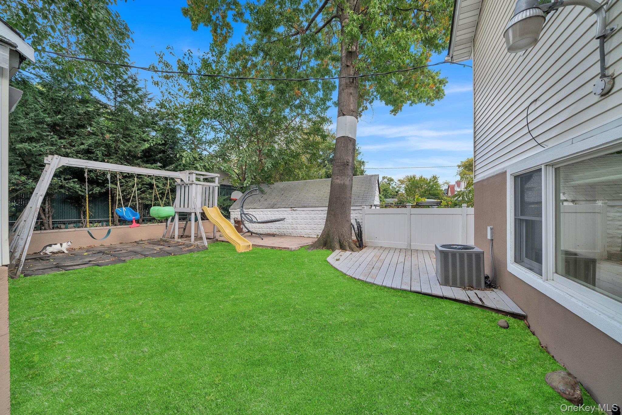 Single Family Metropolitan  Queens, NY 11415, MLS-969952-3