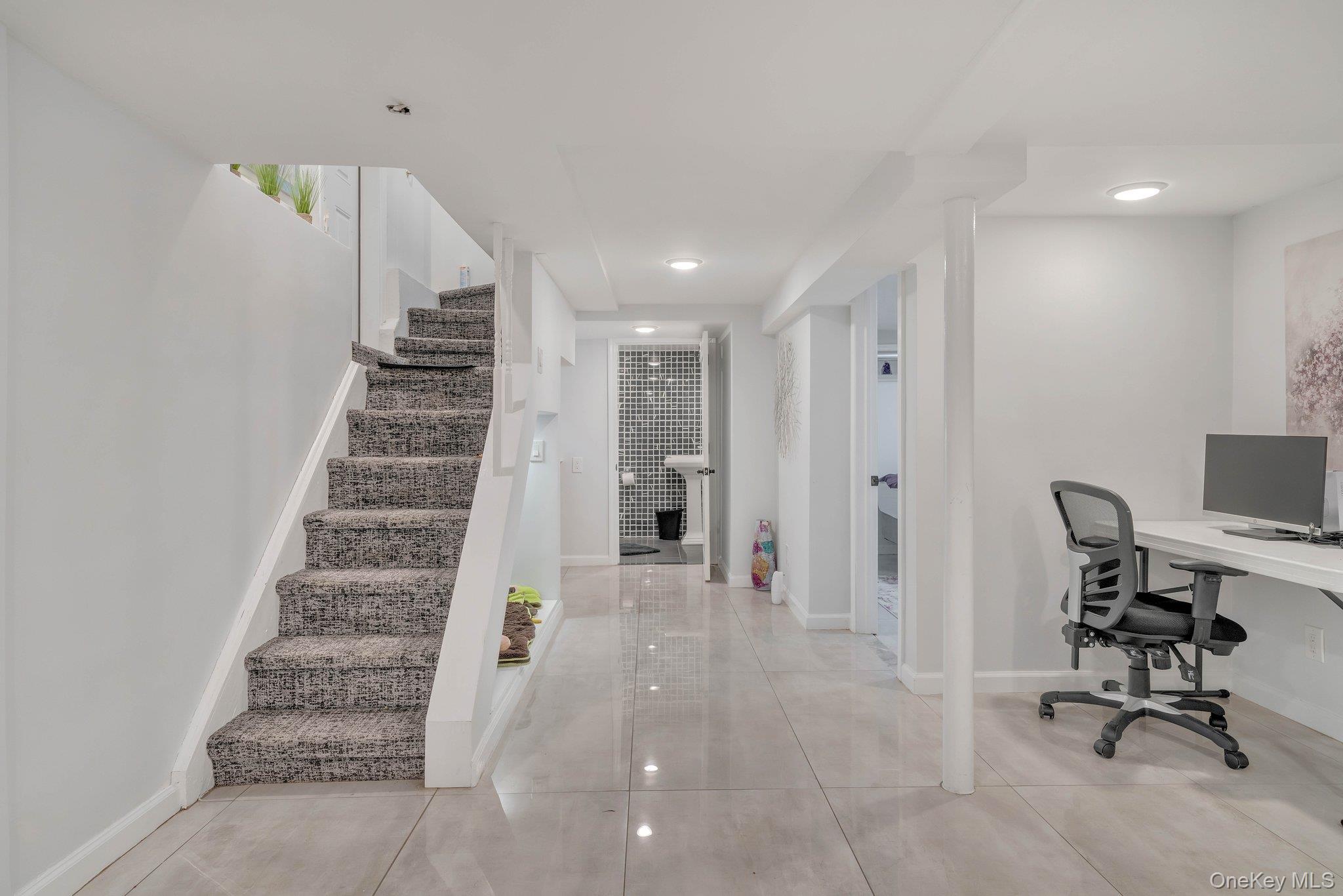 Single Family Metropolitan  Queens, NY 11415, MLS-969952-34