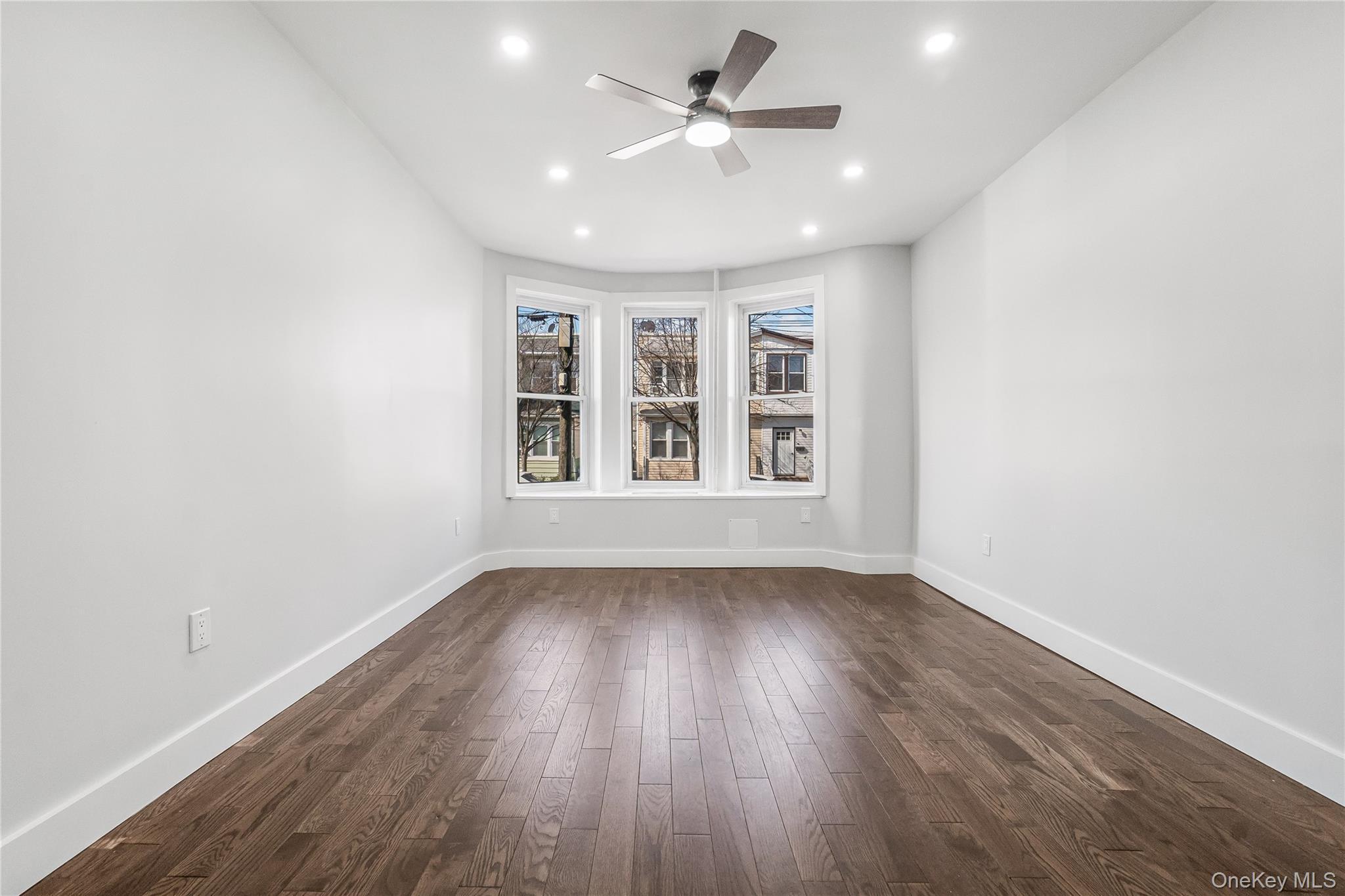 Single Family 77th  Queens, NY 11421, MLS-969957-11