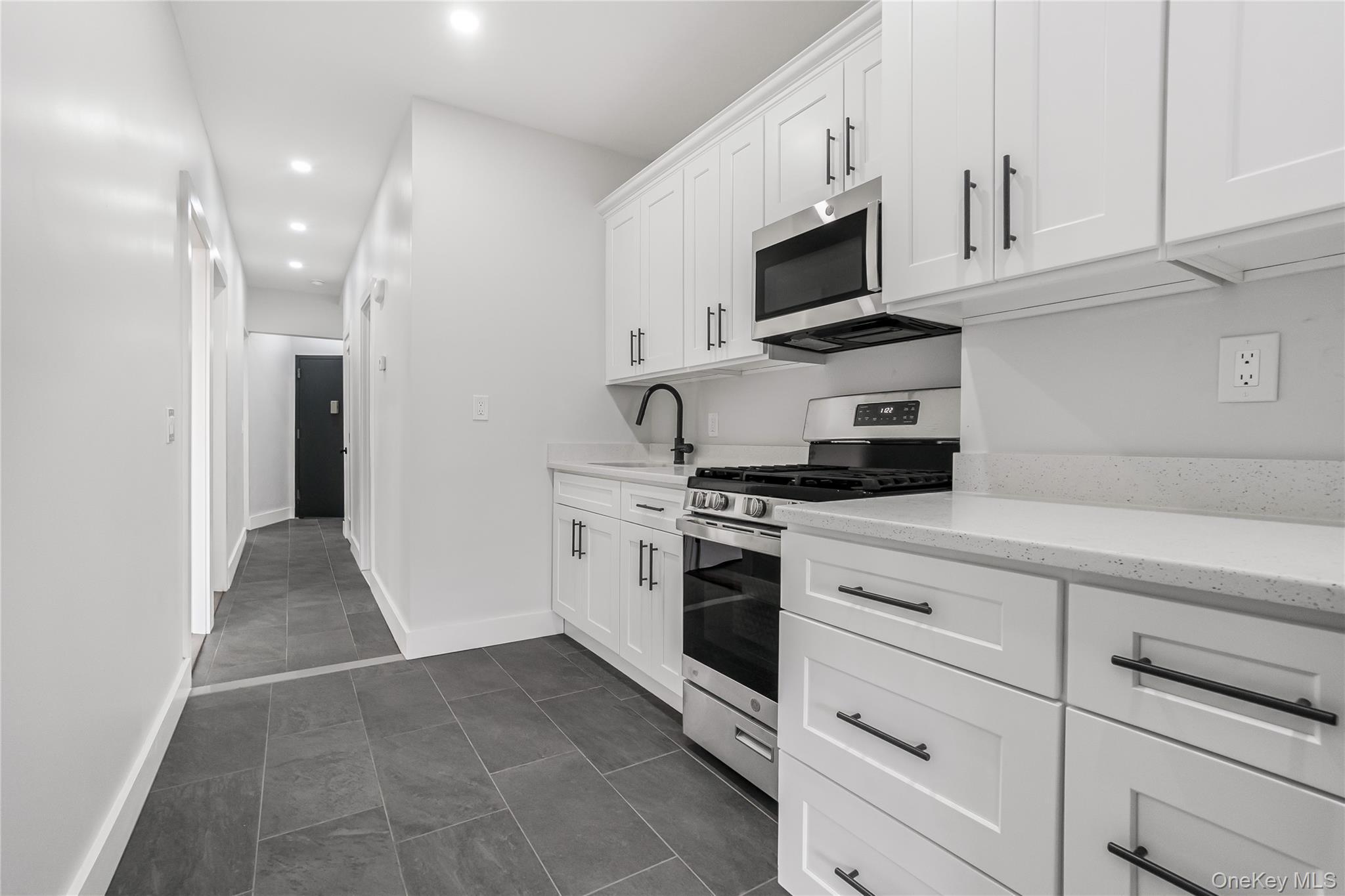 Single Family 77th  Queens, NY 11421, MLS-969957-18