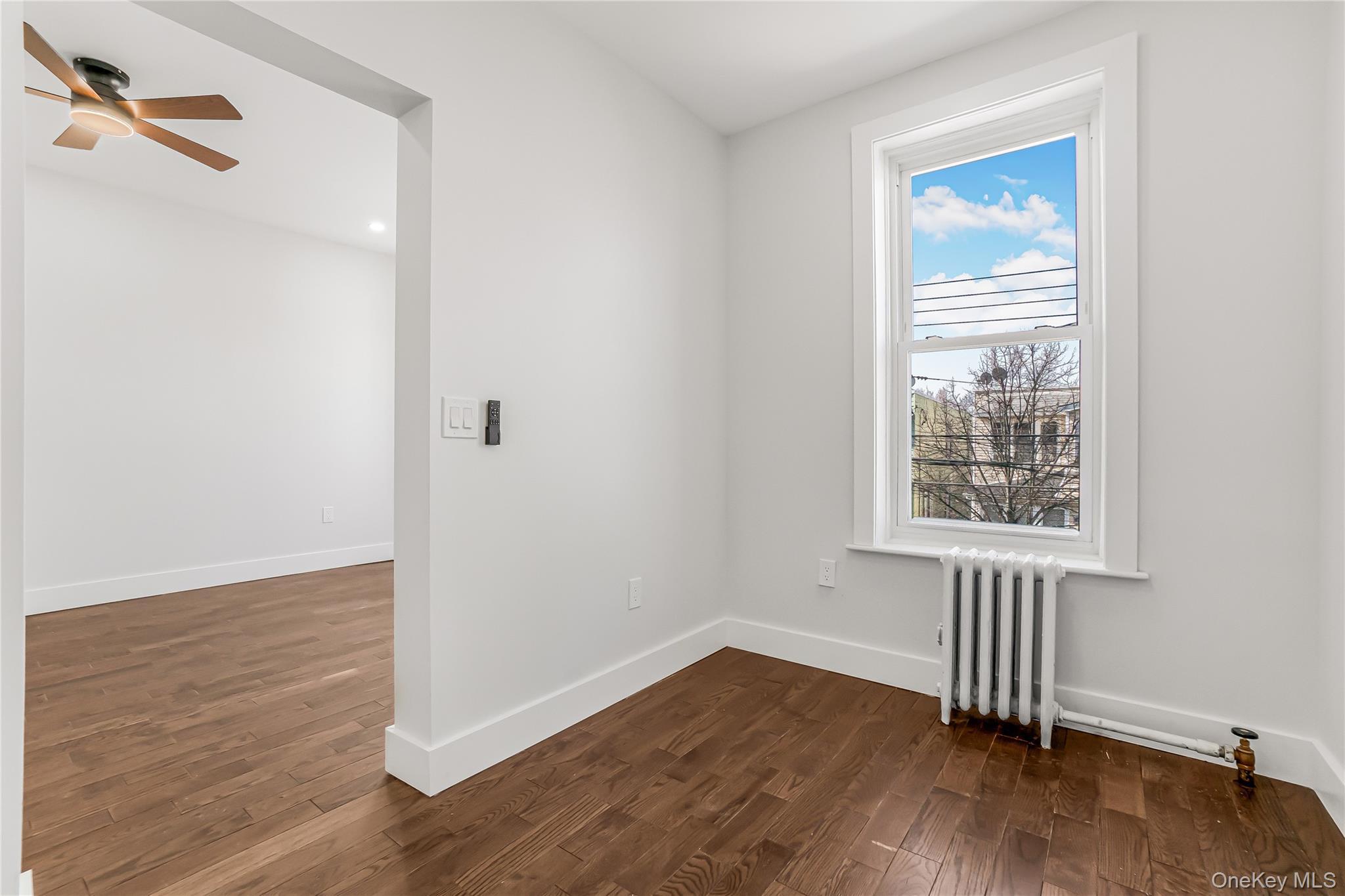 Single Family 77th  Queens, NY 11421, MLS-969957-31