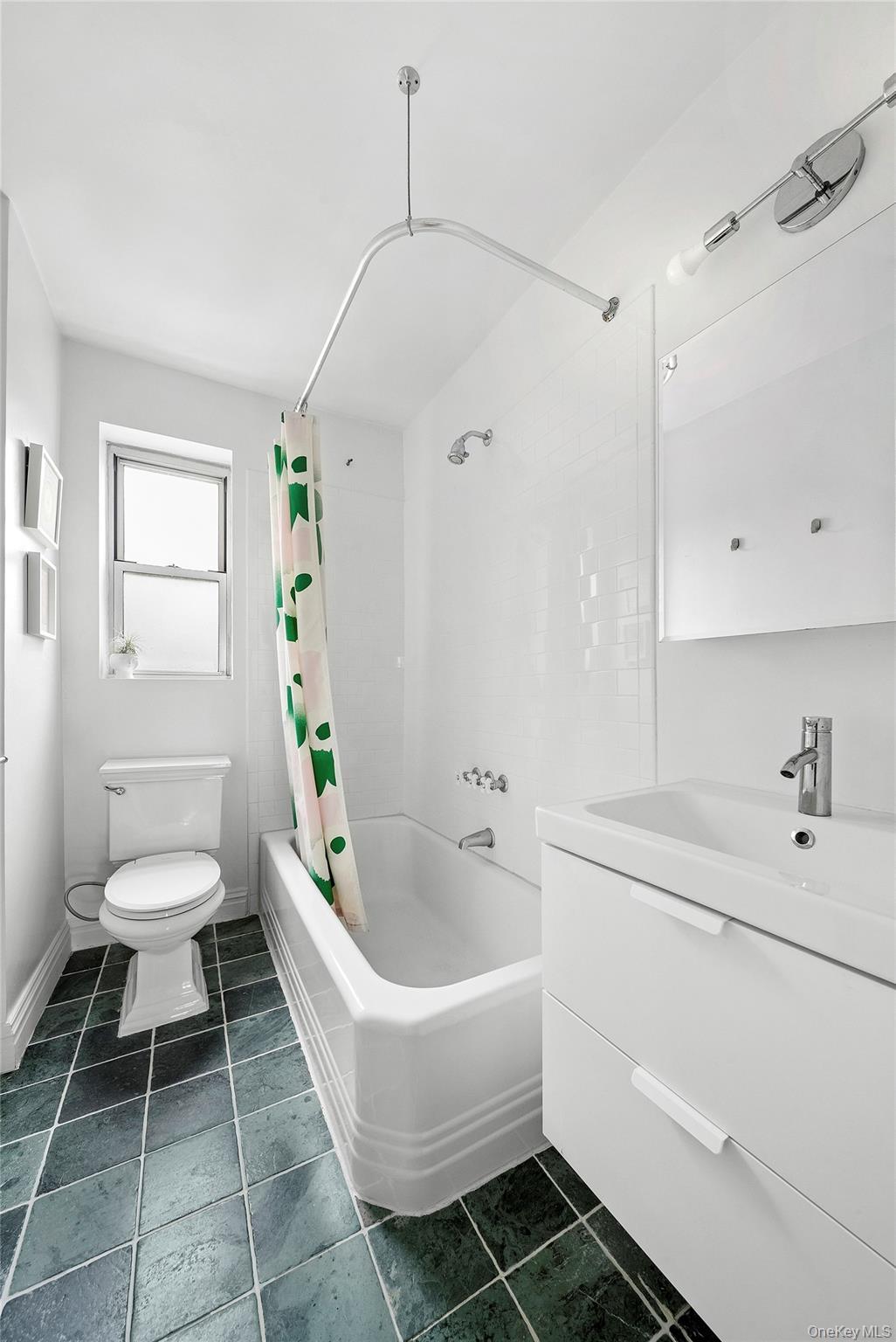 Coop 238th  Bronx, NY 10463, MLS-969961-6