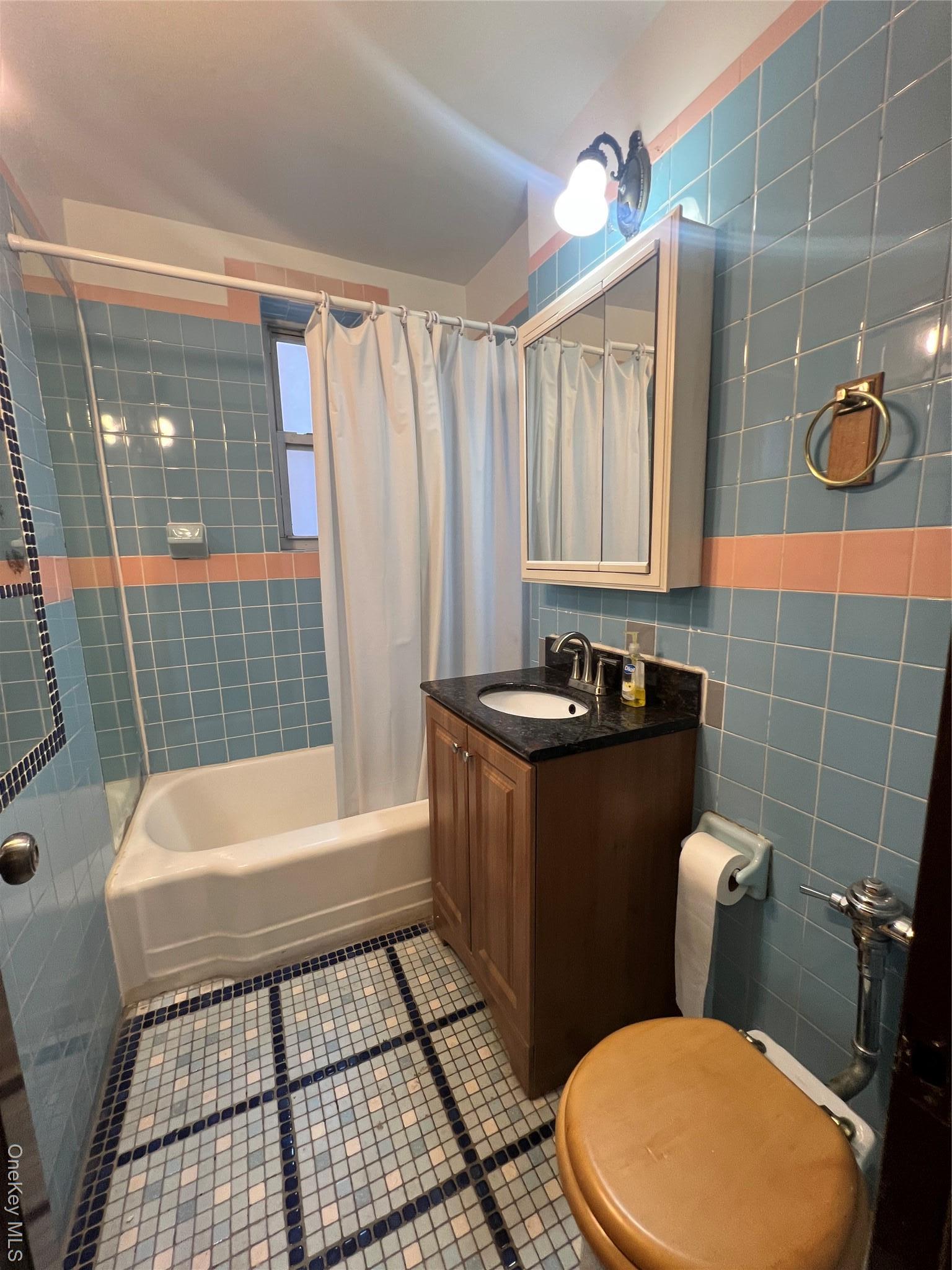 Coop 52nd  Queens, NY 11377, MLS-969967-7