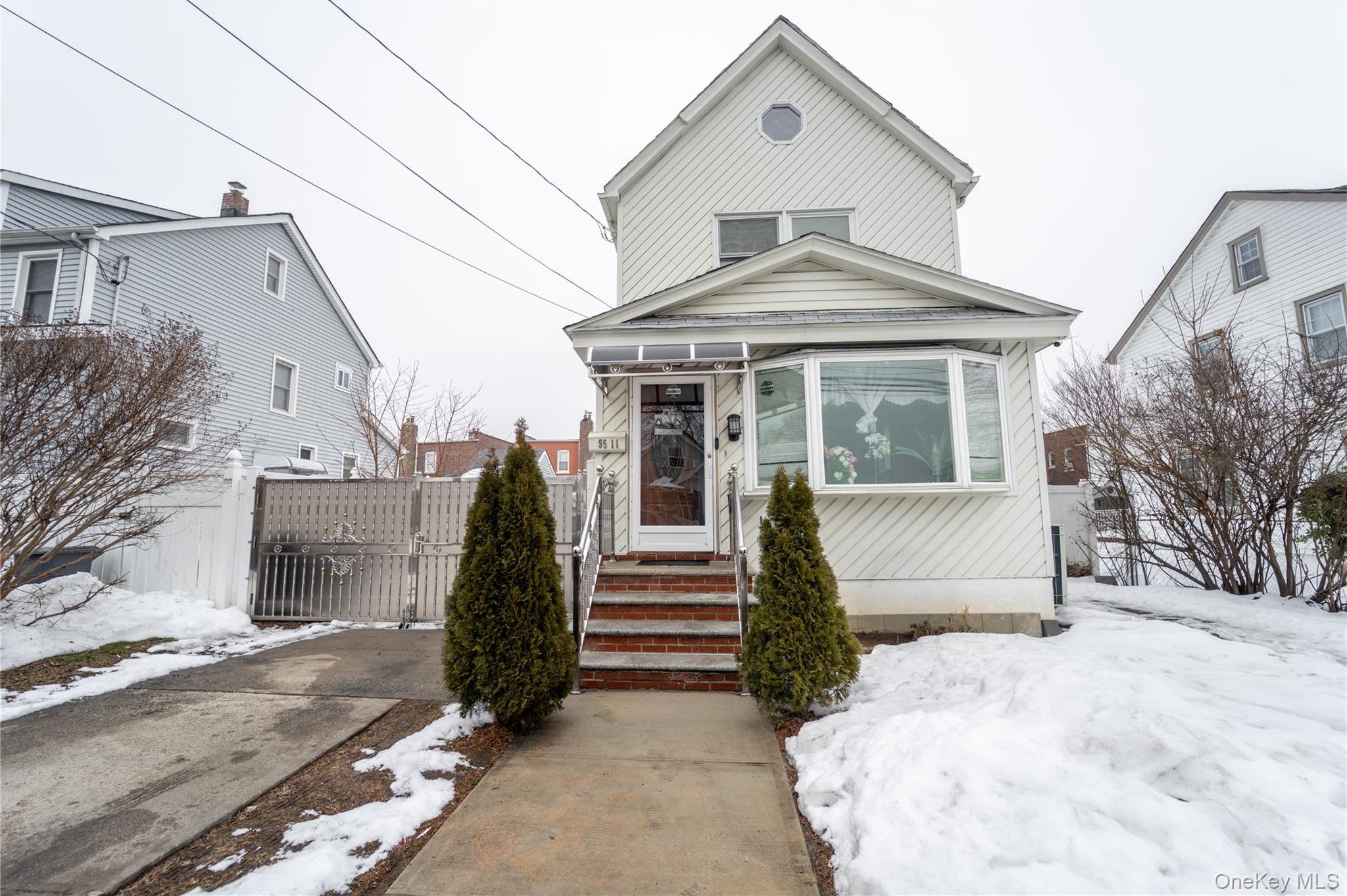 Single Family 238th  Nassau County, NY 11001, MLS-969974-2