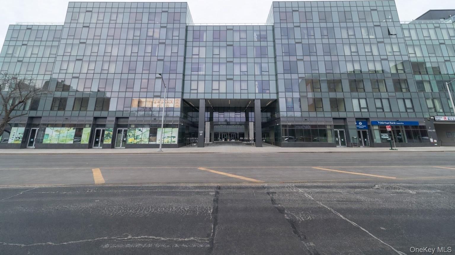 Condo Northern  Queens, NY 11354, MLS-969995-29