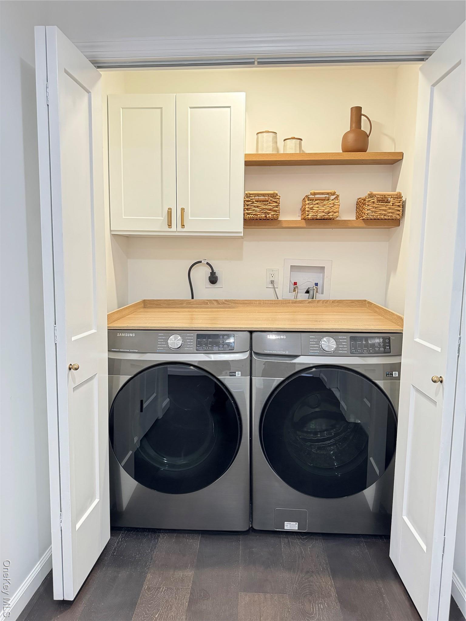 Single Family Lafayette  Suffolk County, NY 11967, MLS-969998-21