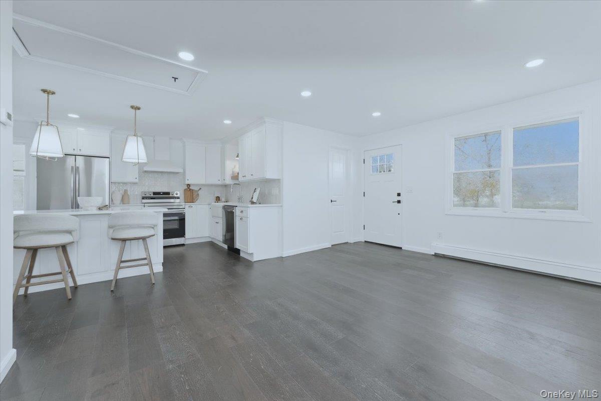 Single Family Lafayette  Suffolk County, NY 11967, MLS-969998-4