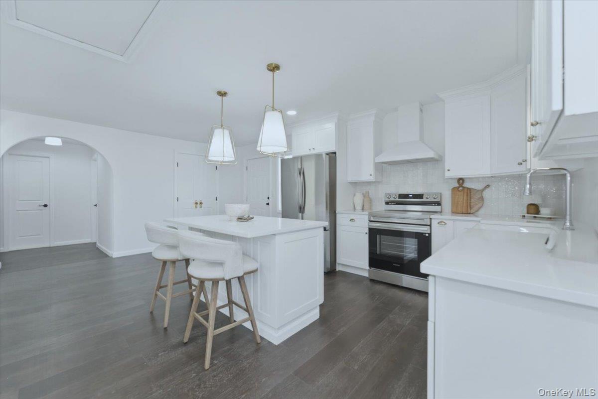 Single Family Lafayette  Suffolk County, NY 11967, MLS-969998-5