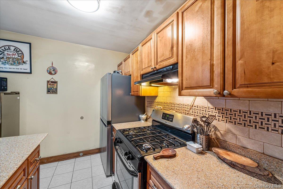 Coop 34th Queens, NY 11372, MLS-970017-9