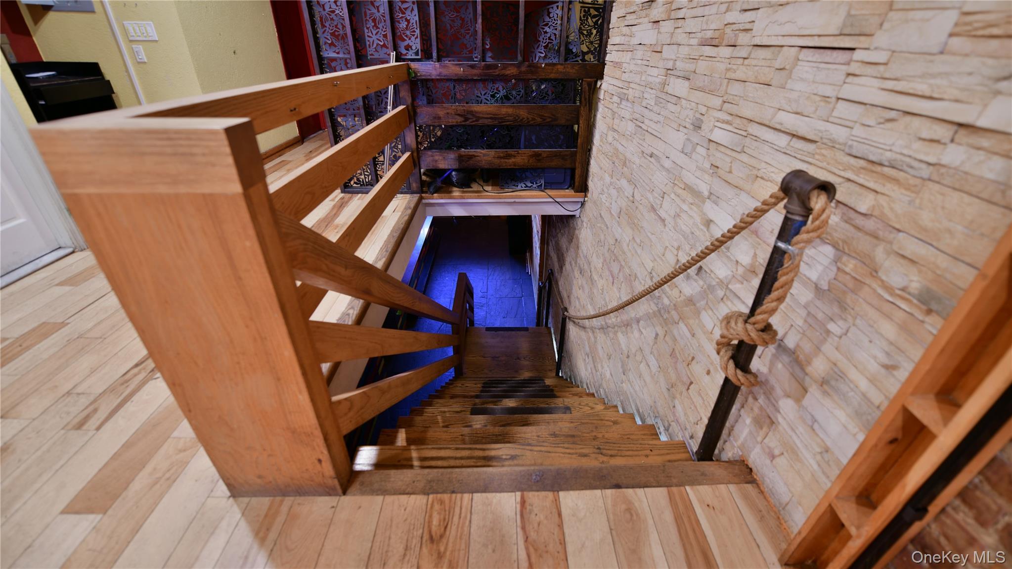 Single Family 71st Queens, NY 11385, MLS-970026-6