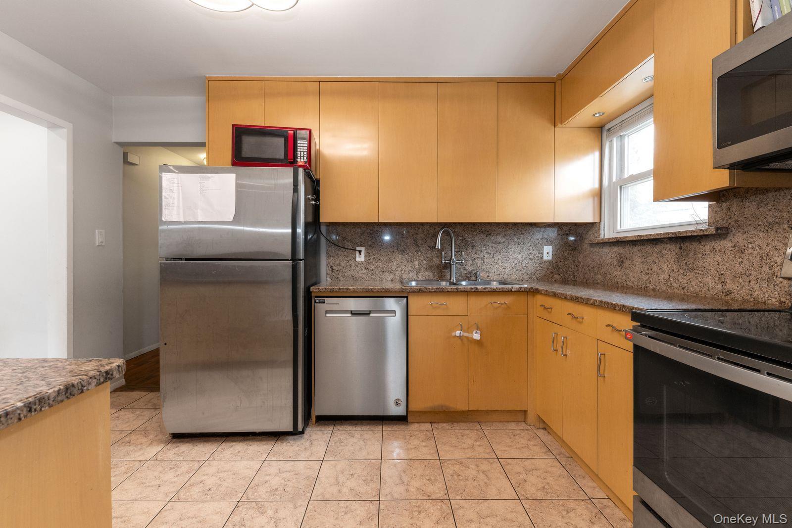 Single Family Barnard Avenue Nassau County, NY 11559, MLS-970032-9