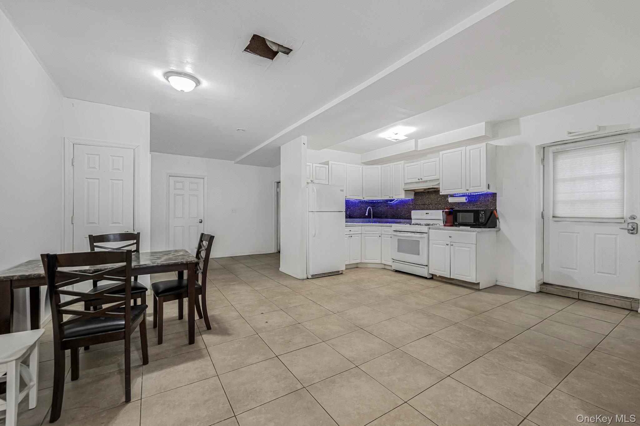 Single Family Prentiss  Bronx, NY 10465, MLS-970057-26