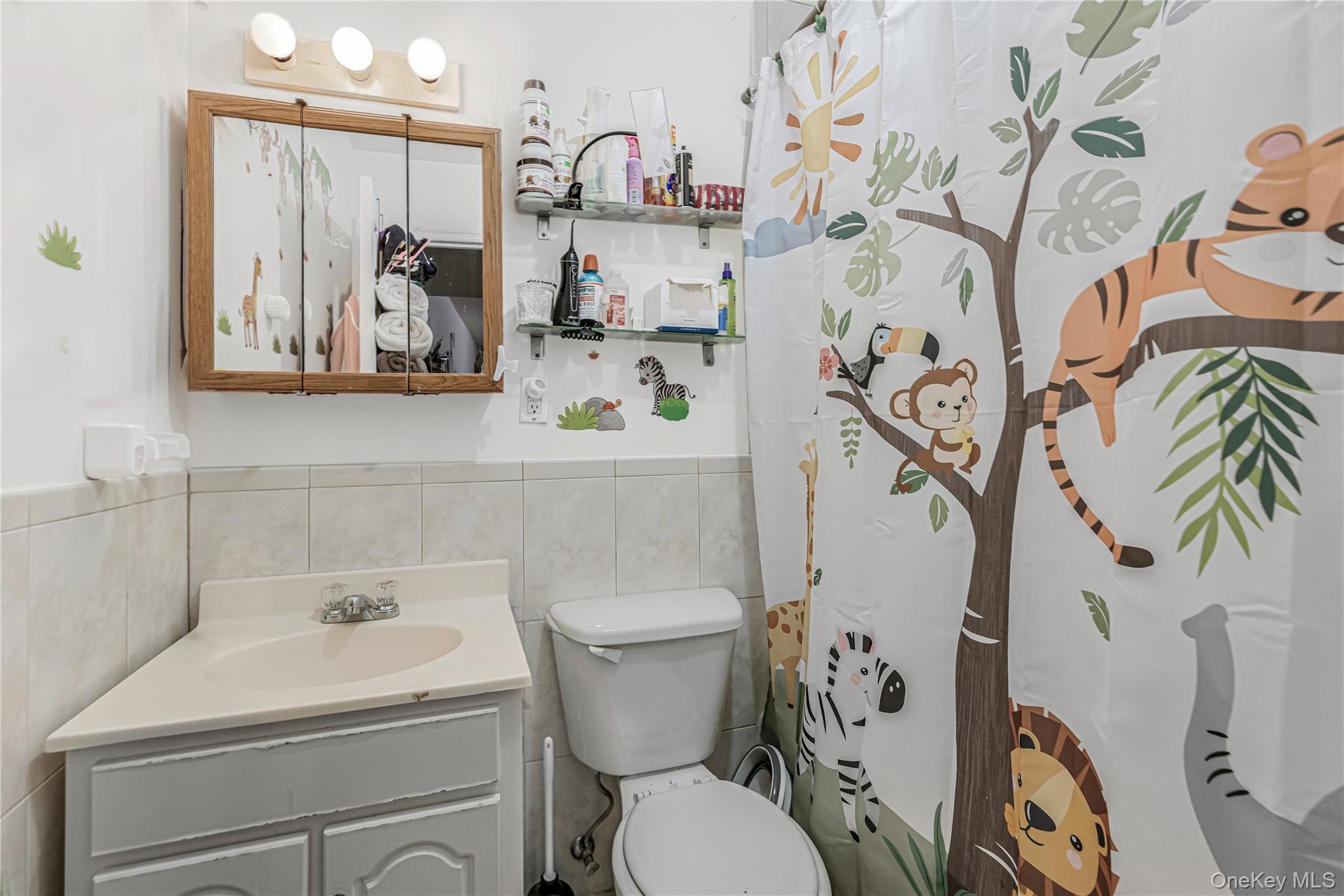 Single Family Prentiss  Bronx, NY 10465, MLS-970057-7