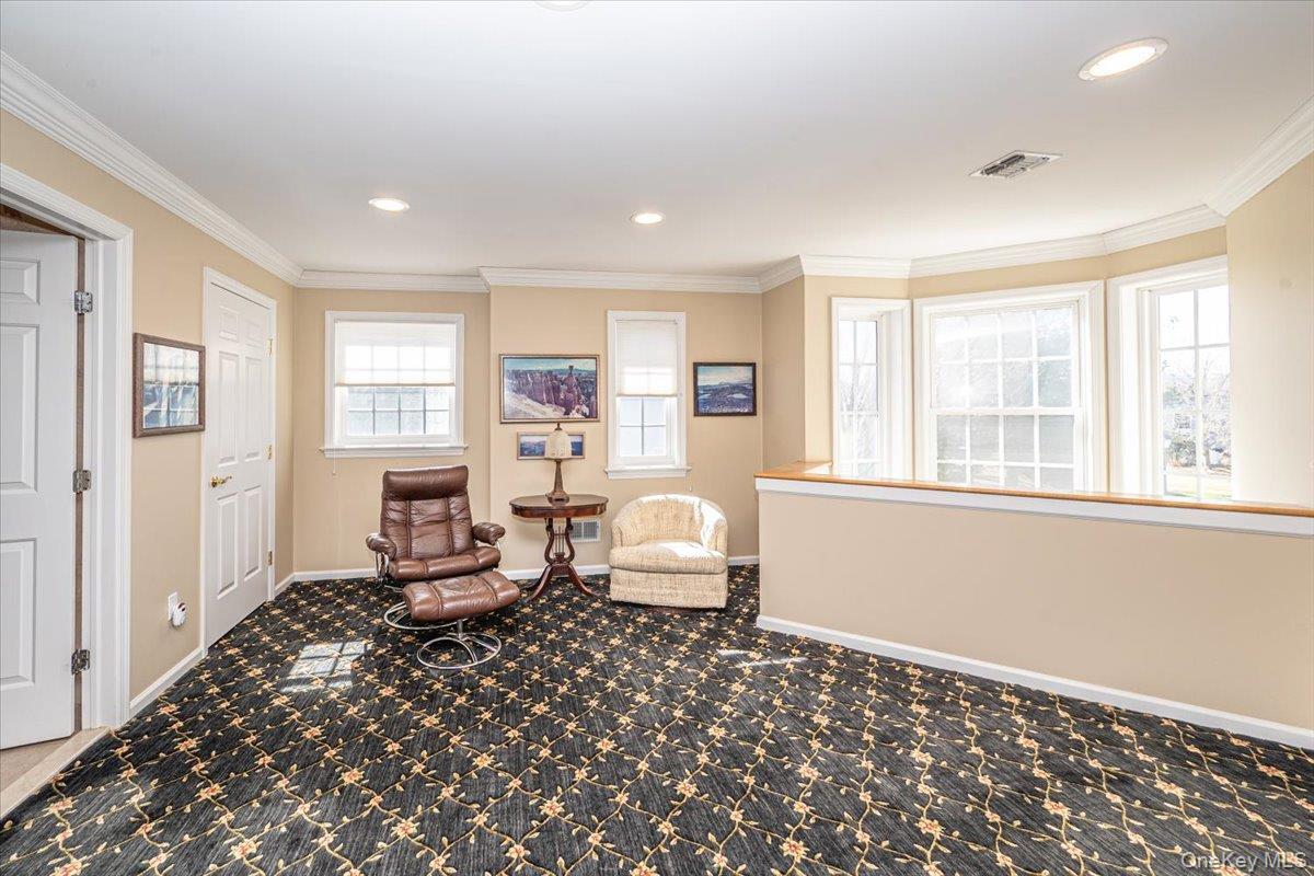 Condo Florencia  Suffolk County, NY 11747, MLS-970078-27