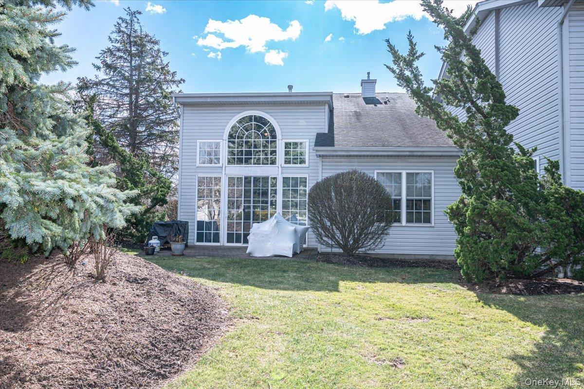 Condo Florencia  Suffolk County, NY 11747, MLS-970078-32