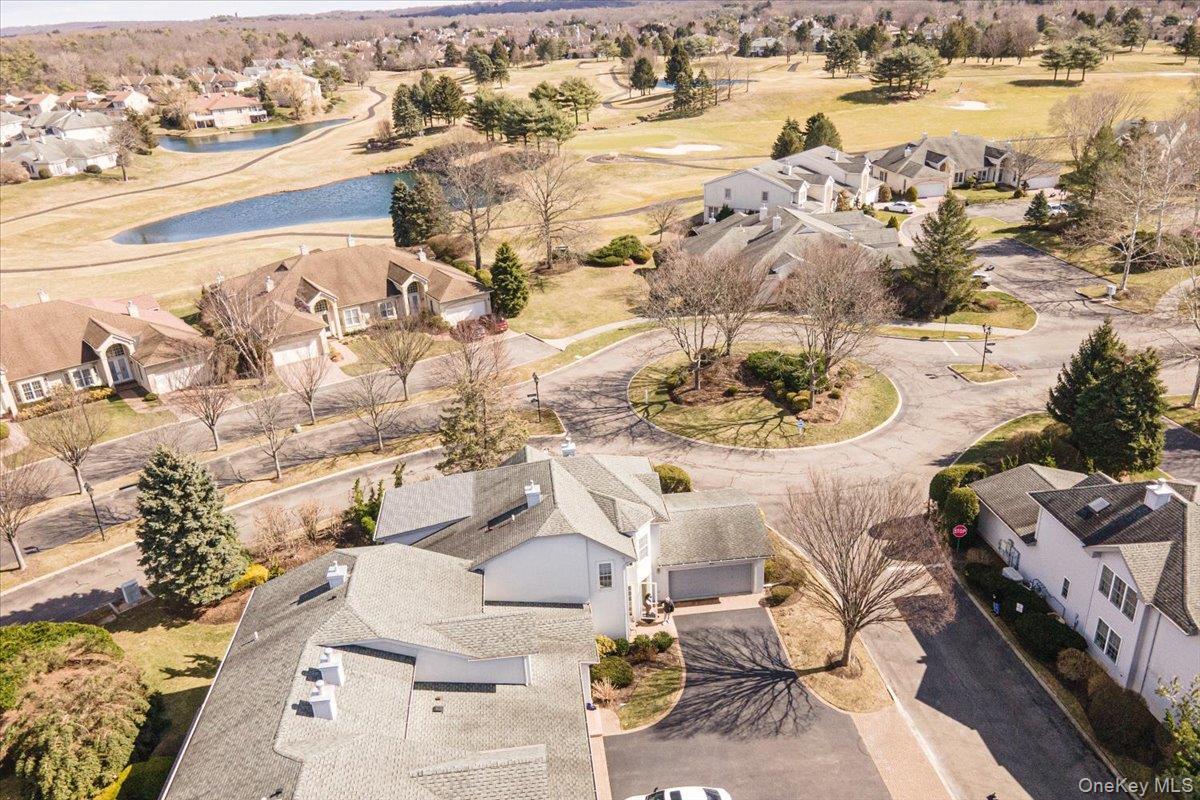 Condo Florencia  Suffolk County, NY 11747, MLS-970078-36