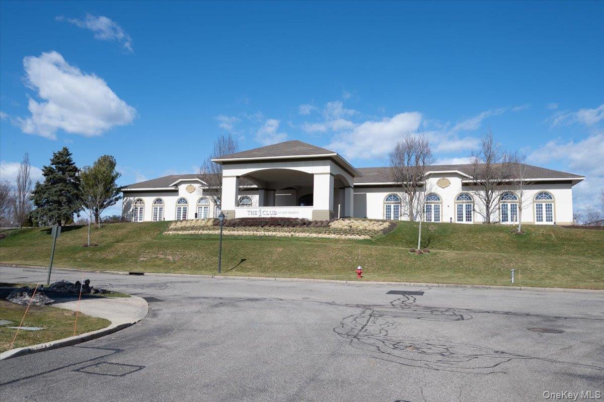 Condo Florencia  Suffolk County, NY 11747, MLS-970078-38