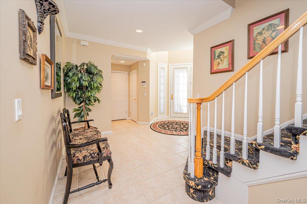 Condo Florencia  Suffolk County, NY 11747, MLS-970078-7