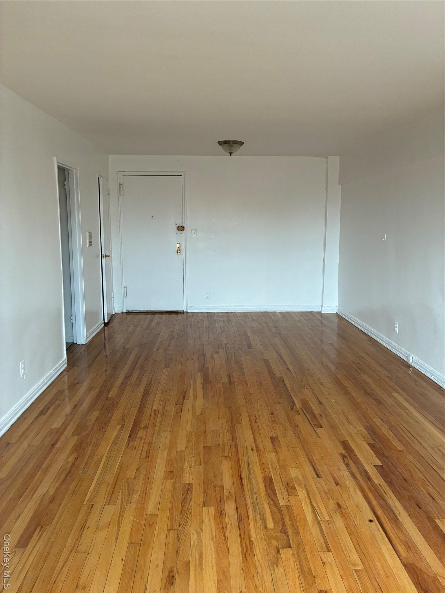 Apartment Waring Bronx, NY 10467, MLS-970094-15