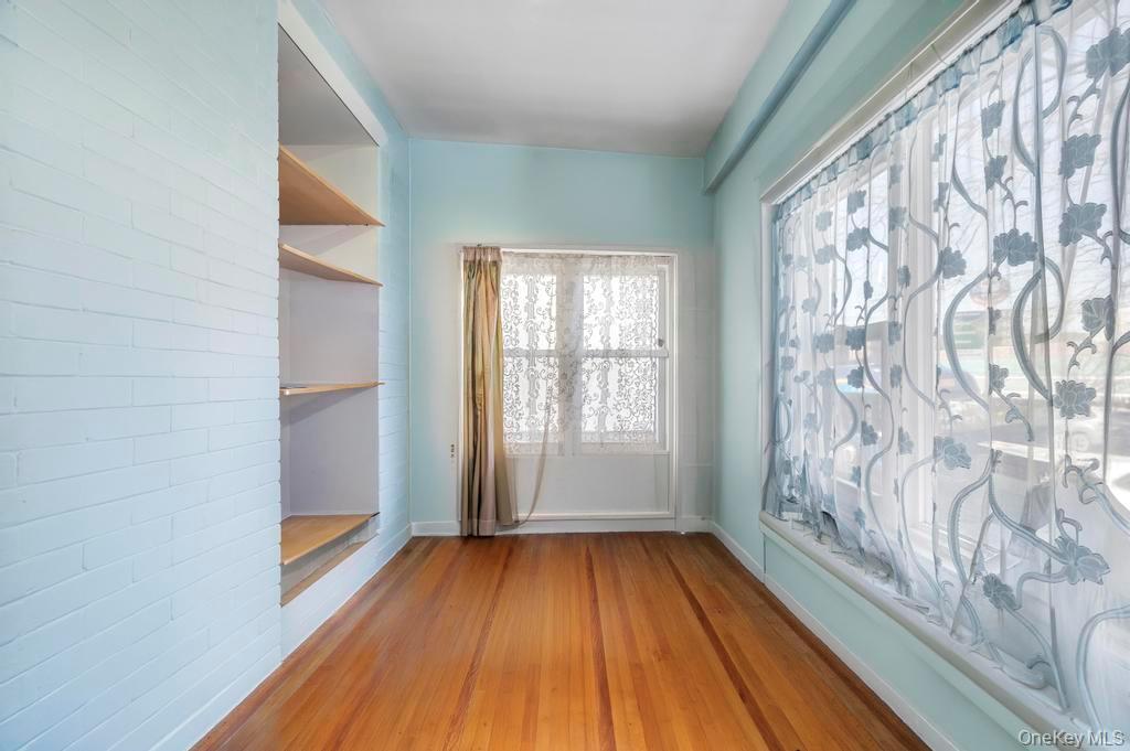 Single Family Eliot  Queens, NY 11379, MLS-970112-25