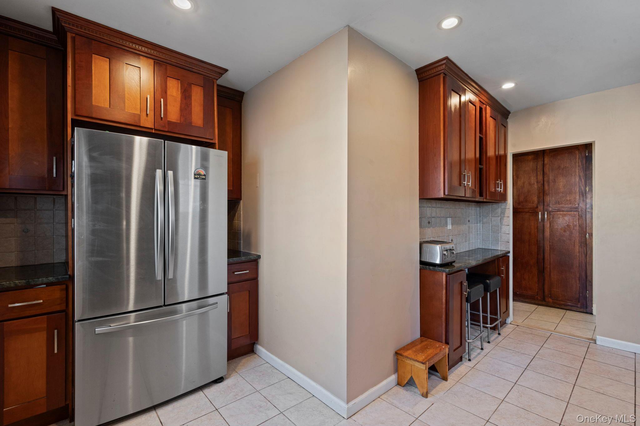 Single Family 88th  Queens, NY 11426, MLS-970124-16