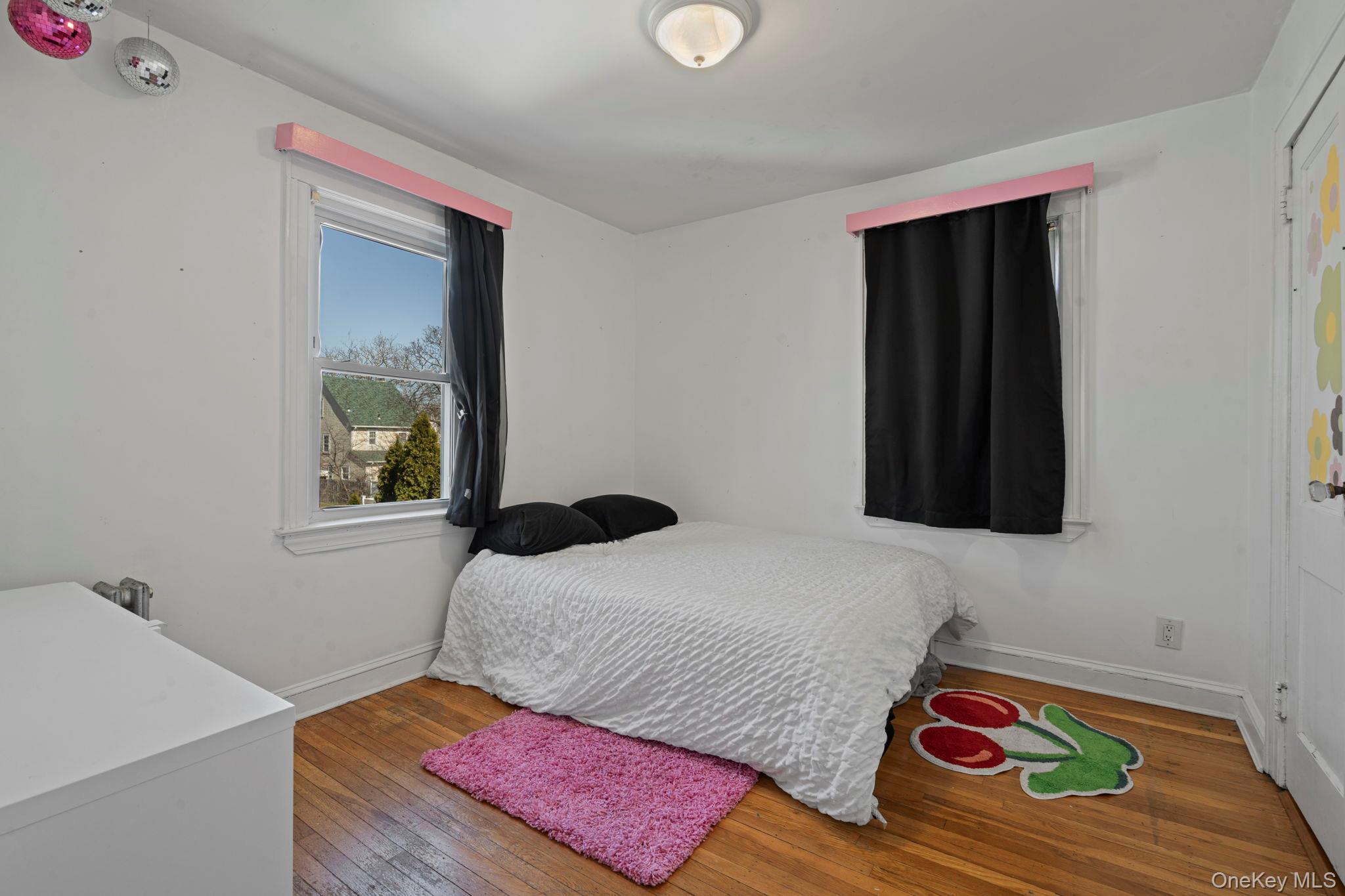 Single Family 88th  Queens, NY 11426, MLS-970124-17