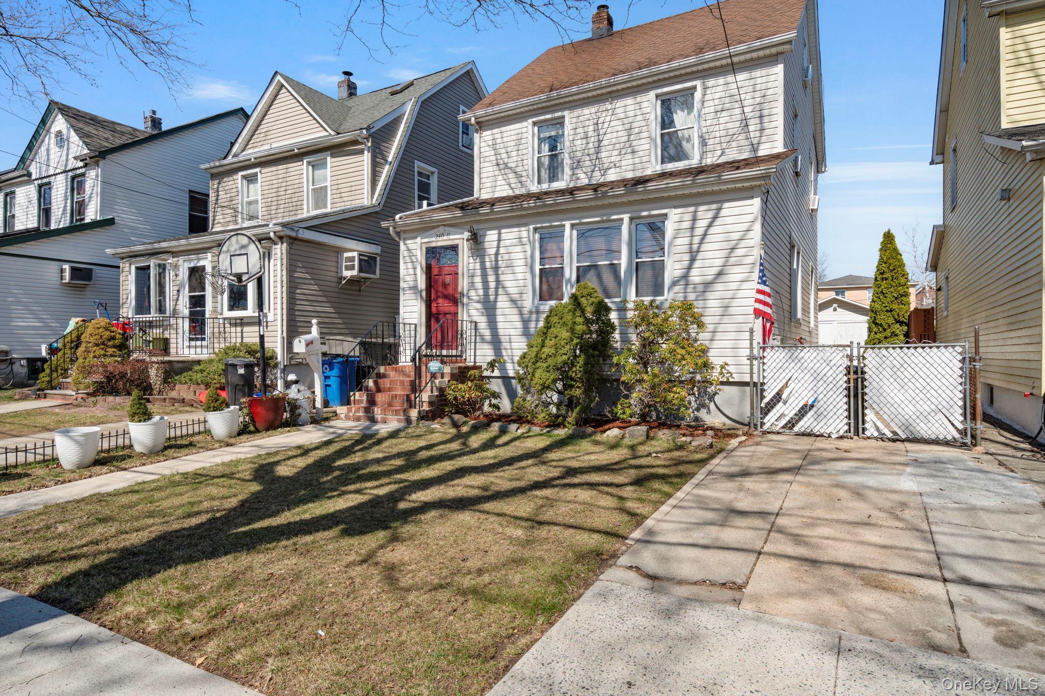 Single Family 88th  Queens, NY 11426, MLS-970124-3