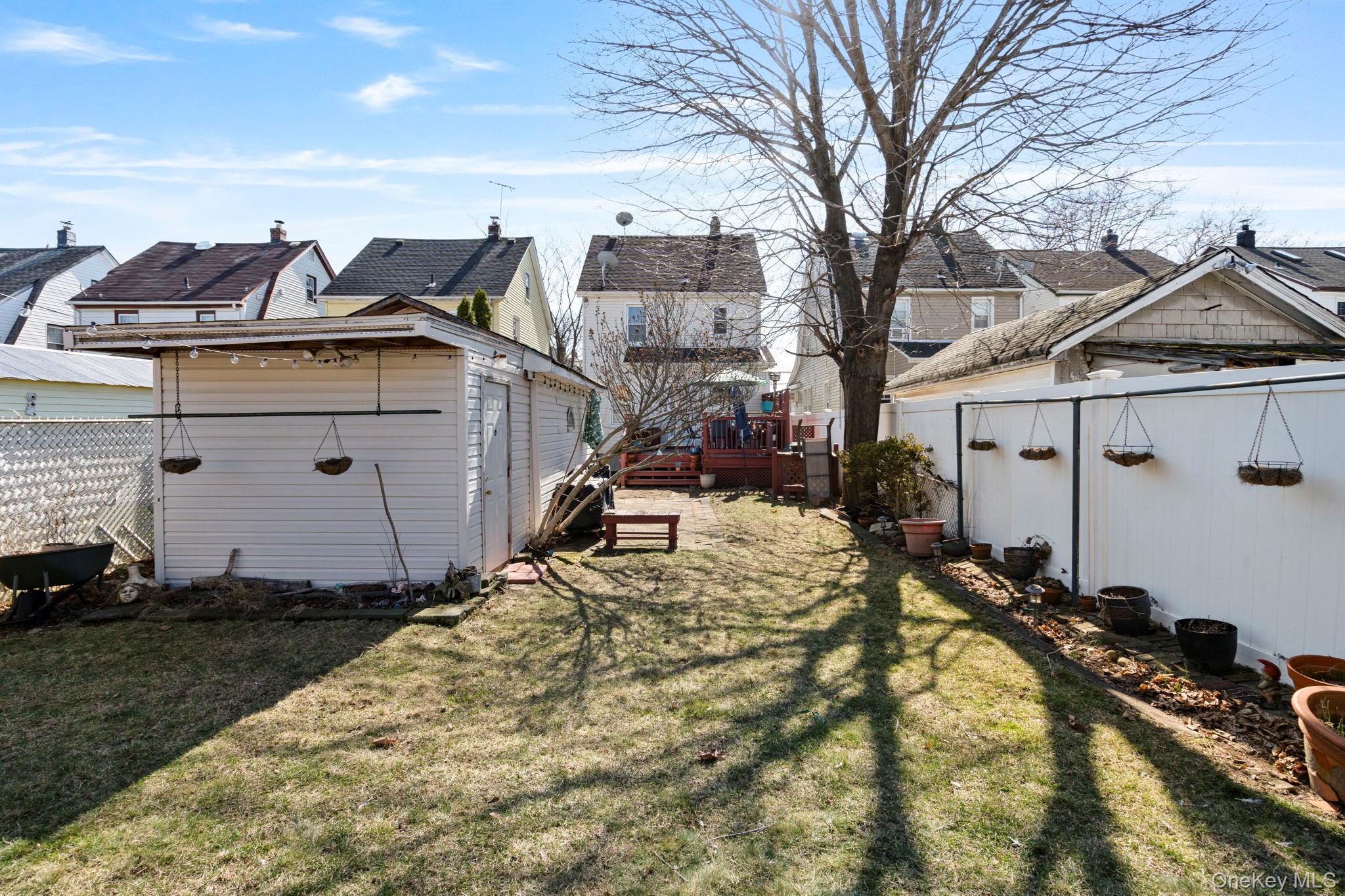 Single Family 88th  Queens, NY 11426, MLS-970124-41