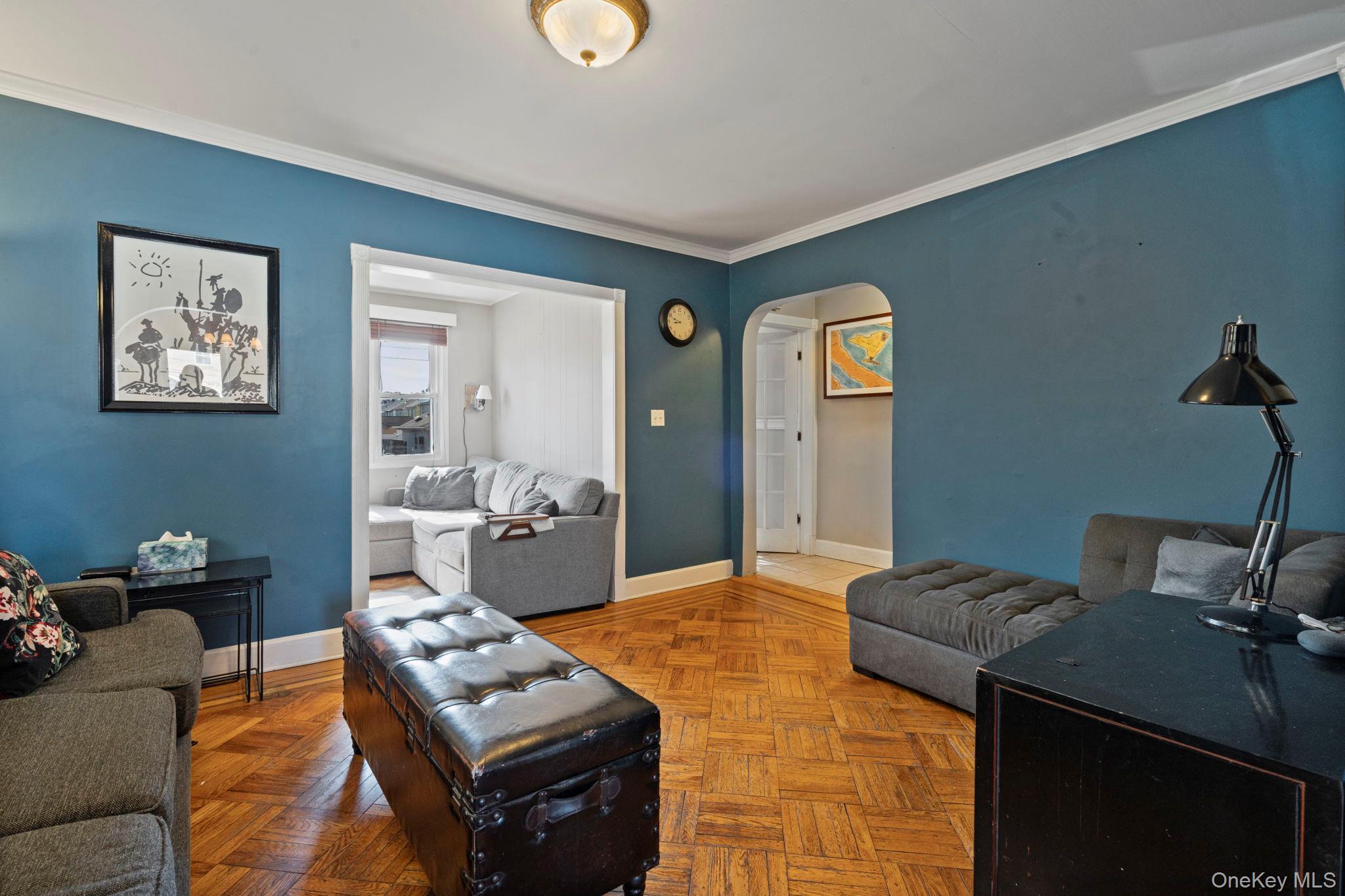 Single Family 88th  Queens, NY 11426, MLS-970124-6